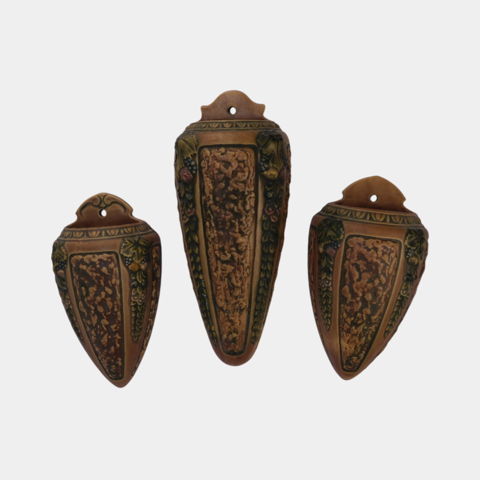 Roseville Florentine I 1924 Vintage Pottery Brown Ceramic Wall Pockets (1 of 7)