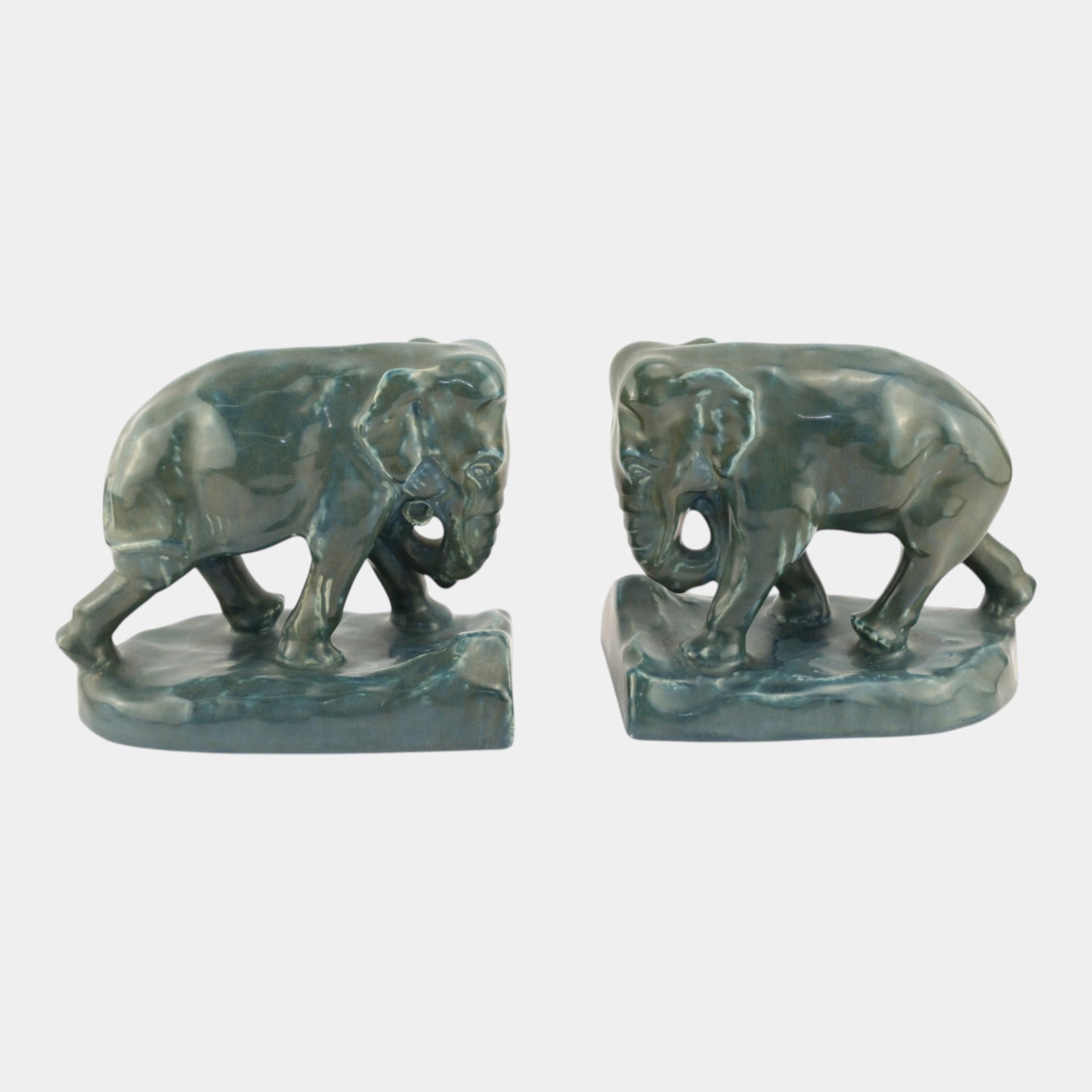 Rookwood 1925 Vintage Arts & Crafts Pottery Matte Blue Elephant Ceramic Bookends 2444: Professional, fast, and affordable in house shipping available for all items. Rookwood 1925 Vintage Arts & Crafts Pottery Matte Blue Elephant Ceramic Bookends 2444 Powerfully sculpted ceramic bookends
