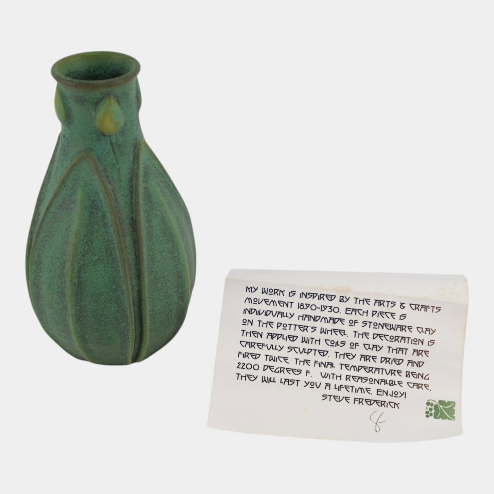 Jemerick Studio Pottery Arts And Crafts Matte Green Hand Crafted Broad Leaf Vase - 8
