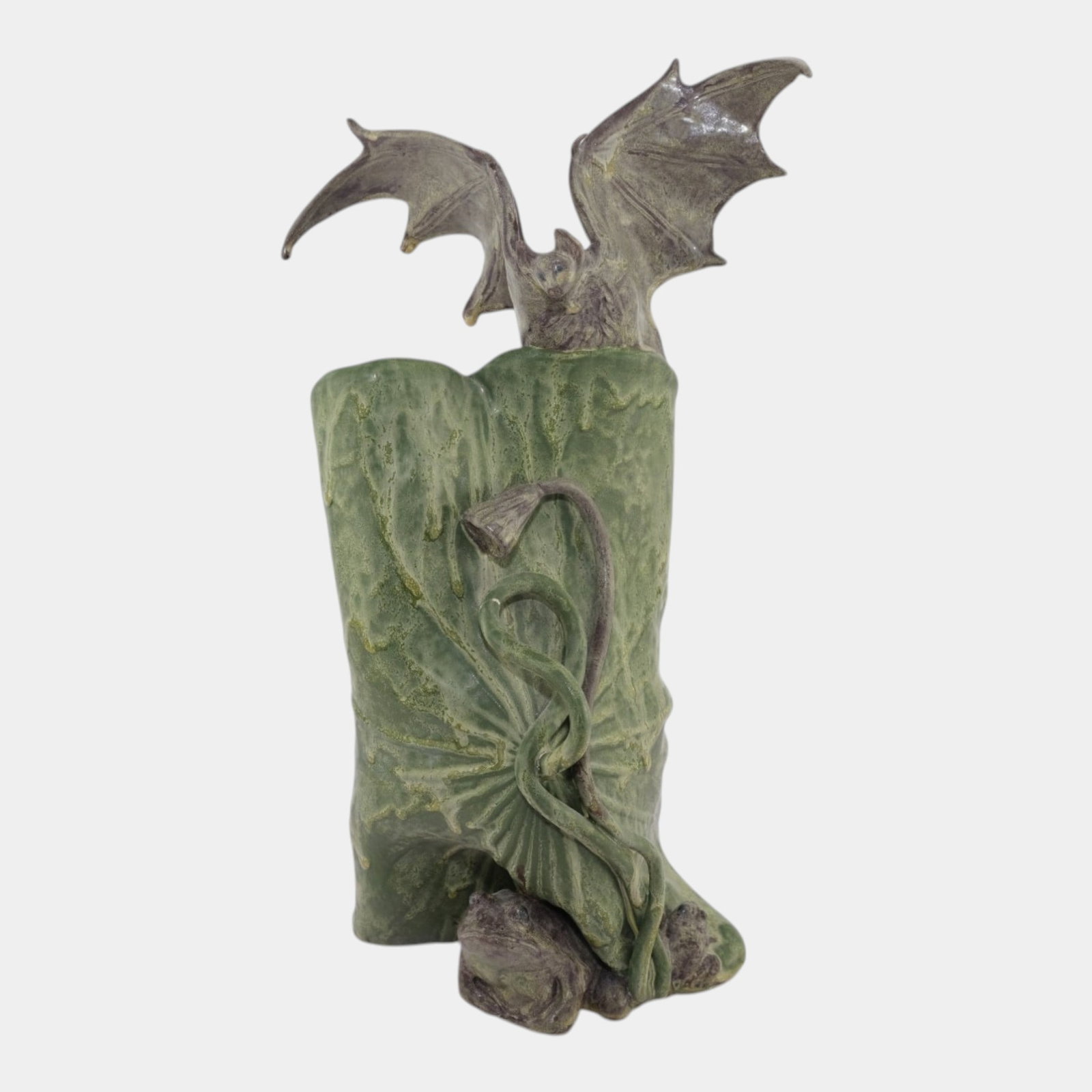 Freiwald Studio Art Pottery Hand Made Figural Bat Taking Flight On Green Stump Ceramic Sculpture: Professional, fast, and affordable in house shipping available for all items. Freiwald Studio Art Pottery Hand Made Figural Bat Taking Flight On Green Stump Ceramic Sculpture Dramatically sculptural a