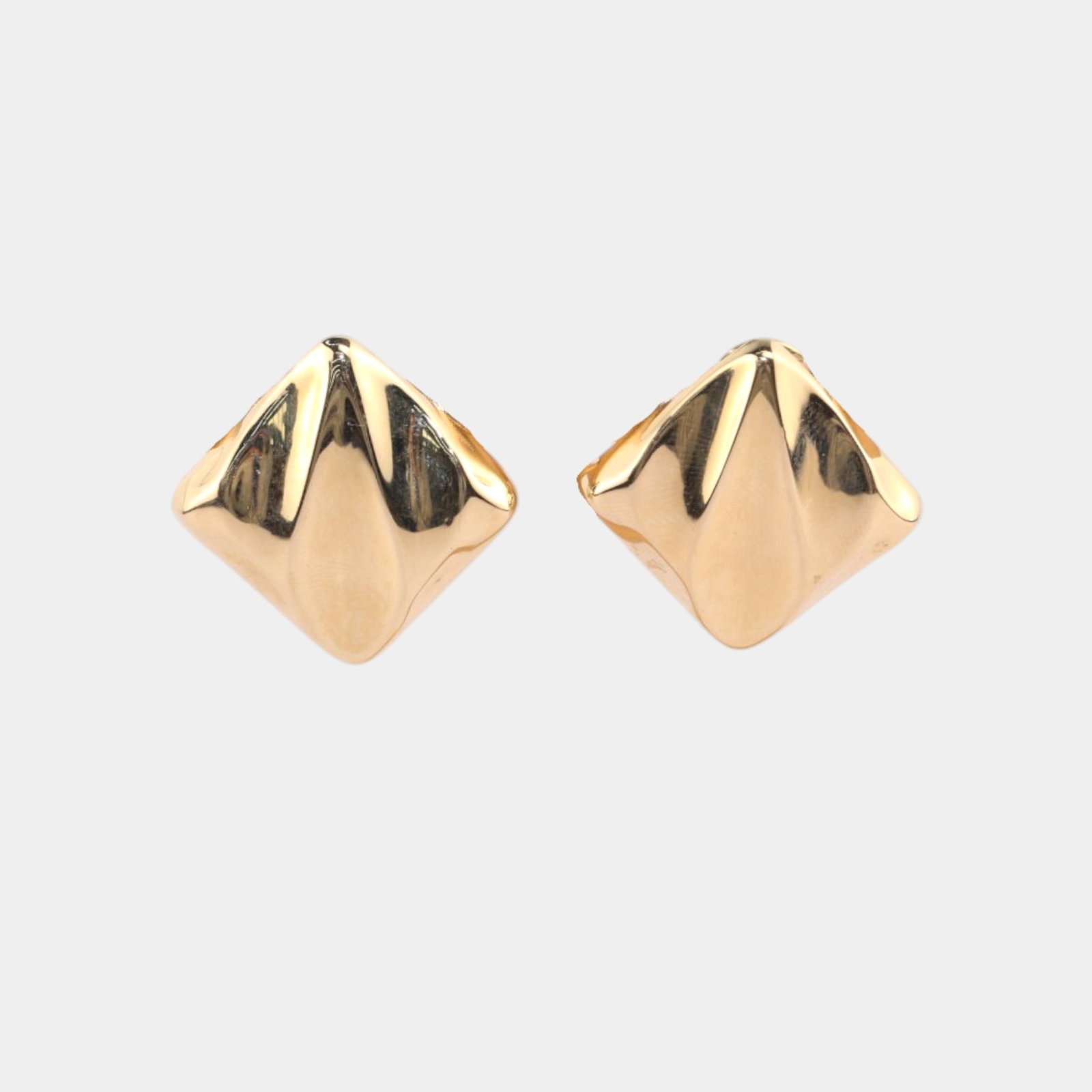 14K Yellow Gold Square Sculptural Modernist Clip On Earrings 8.43 Grams: Professional, fast, and affordable in house shipping available for all items. Boldly formed and minimalist, these modern clip-on earrings feature a sculptural geometric shape in polished 14K gold, sho