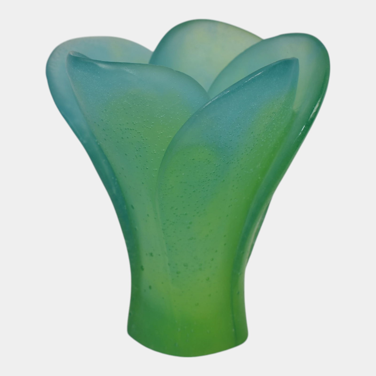 Daum Nancy France Pate De Verre Art Glass Blue Green Anemone Flower Vase: Professional, fast, and affordable in house shipping available for all items. Daum Nancy France Pate De Verre Art Glass Blue Green Anemone Flower Vase Smoothly sculptured flared vase features a lush, 