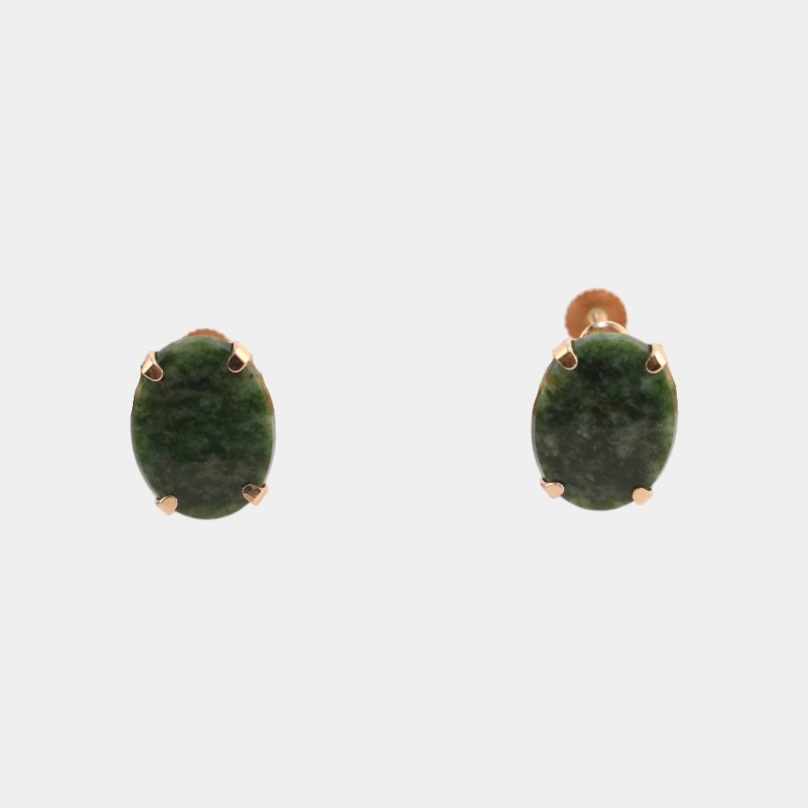 14K Yellow Gold Prong Set Oval Green Jade Stone Mid Century Screw Back Earrings: Professional, fast, and affordable in house shipping available for all items. Simply elegant and softly textured, these vintage screw back earrings feature oval green jade stones set in warm 14K gold,