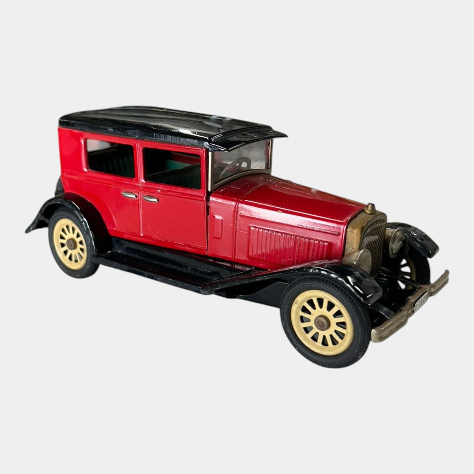 SSS Japanese Manufactured 1925 Packard Four Dour Sedan Friction Powered Tinplate Toy Car (1 of 5)