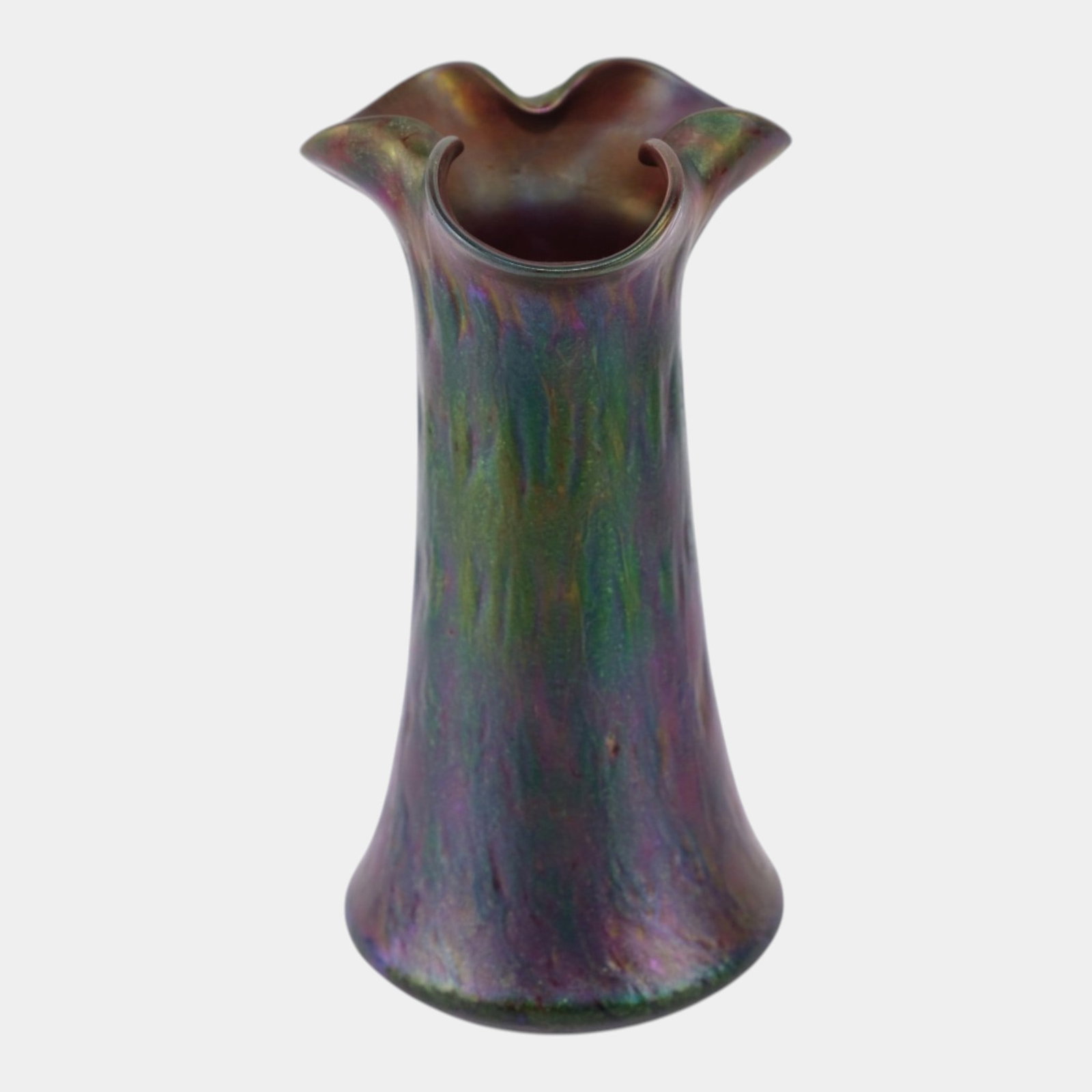 Loetz Early 20th Century Bohemian Purple Green Iridescent Ruffled Rim Art Glass Vase: Professional, fast, and affordable in house shipping available for all items. Loetz Early 20th Century Bohemian Purple Green Iridescent Ruffled Rim Art Glass Vase Lustrously iridescent and gracefully 