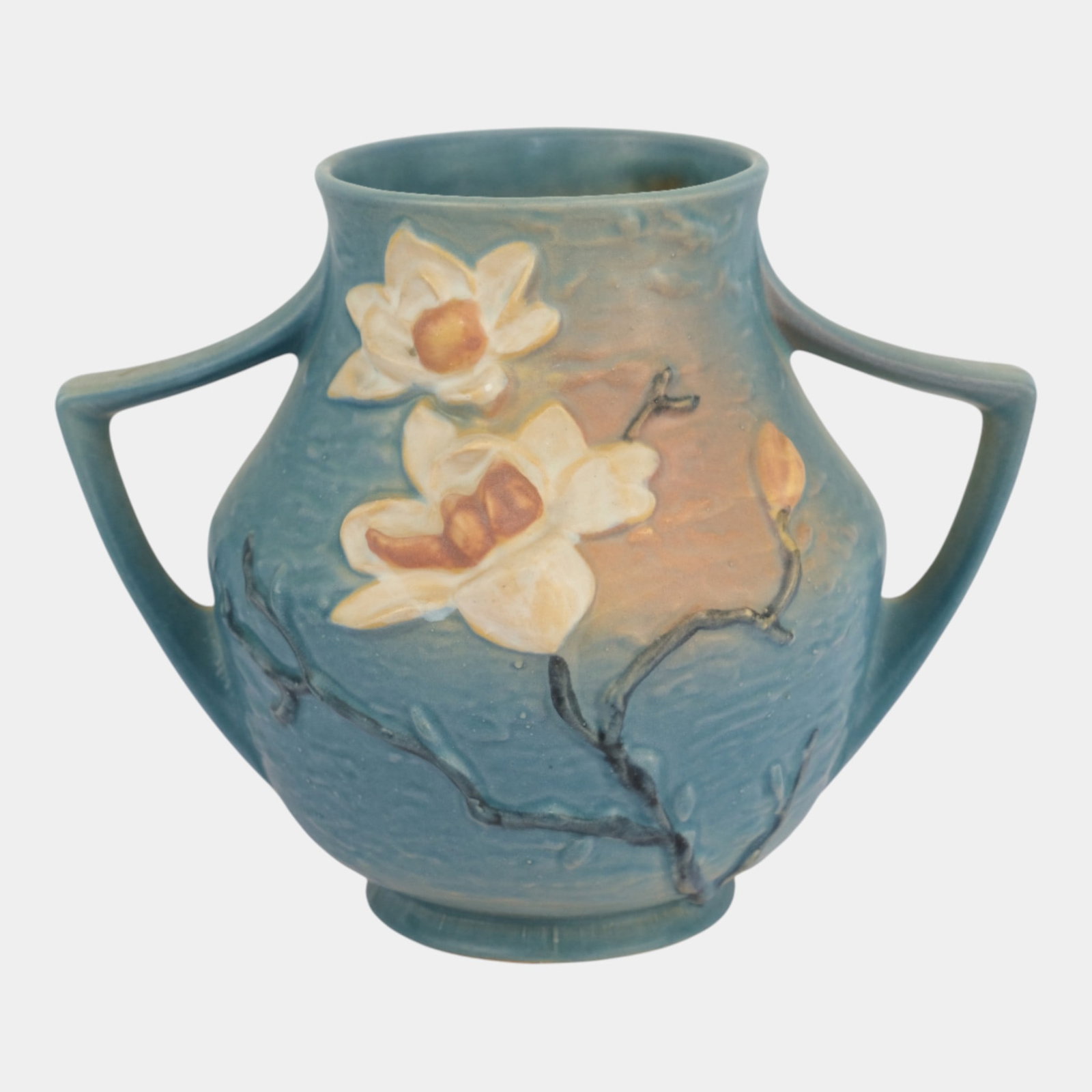 Roseville Magnolia Blue 1943 Vintage Mid Century Modern Art Pottery Vase 91-8: We offer affordable in-house shipping on all items. Roseville Magnolia Blue 1943 Vintage Mid Century Modern Art Pottery Vase 91-8 Excellent condition. Age related wear. Bottom marked as shown. Vase is