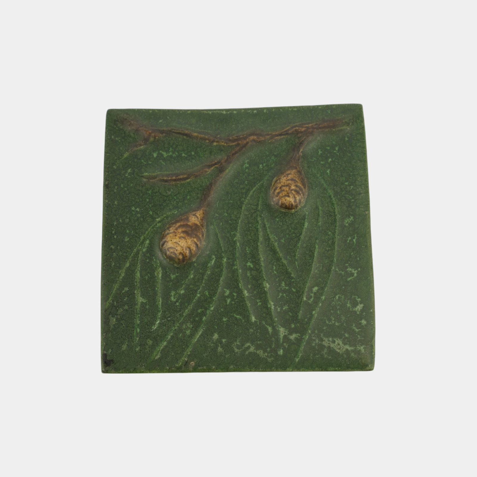 Ephraim Faience 2001 Art Pottery Matte Green Arts And Crafts Pinecone Tile (1 of 2)