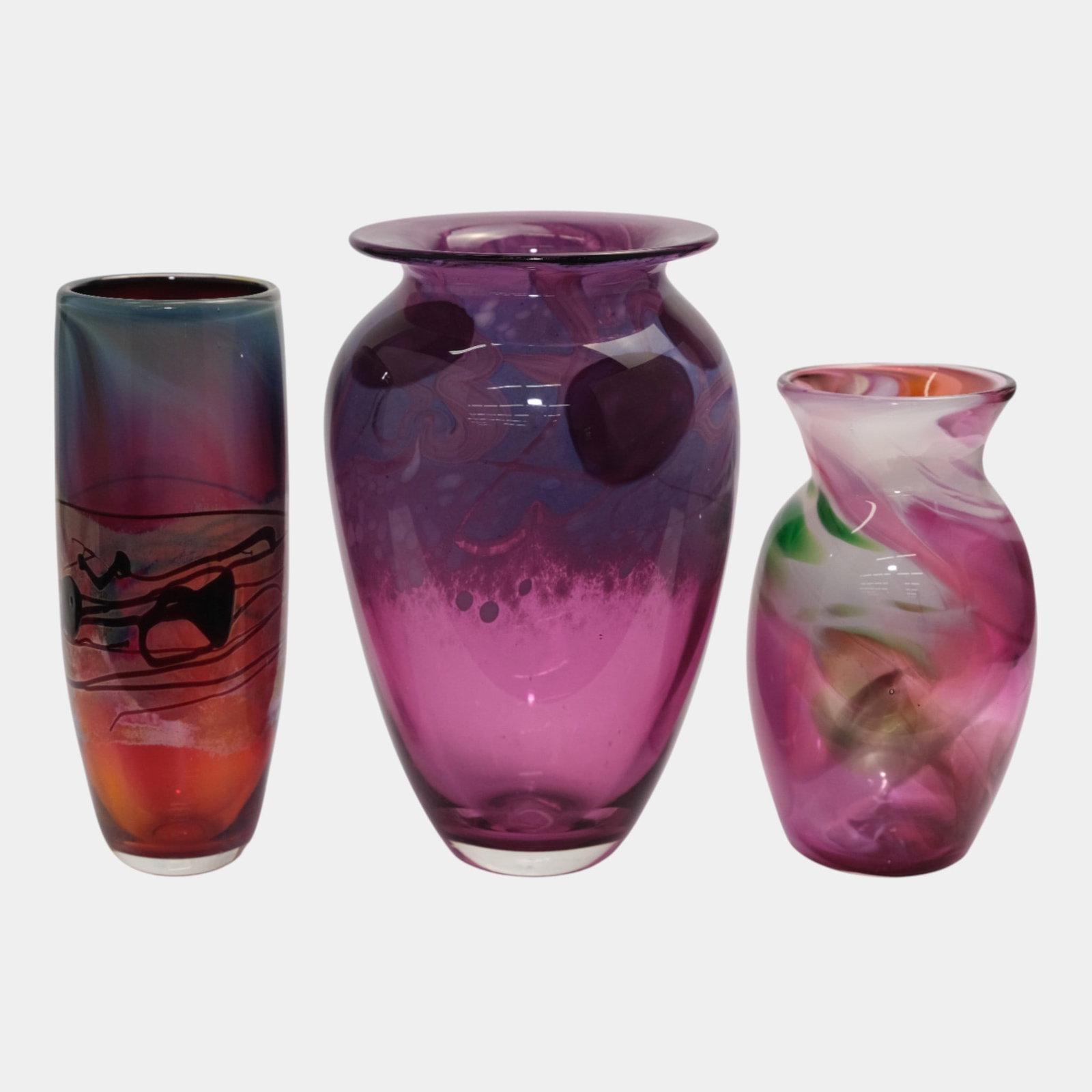 Don Bagwell, Linda Perrin, And Other Pink Red Studio Art Glass Vases: We offer affordable in-house shipping on all items. Don Bagwell, Linda Perrin, And Other Pink Red Studio Art Glass Vases Excellent condition. Age related wear. Bottom marked as shown. Tallest vase 8" 