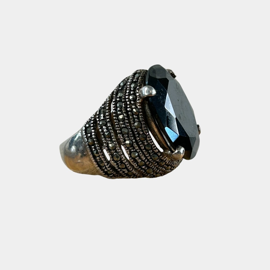 Gothic Style Sterling Silver Marcasite Accented Faceted Black Stone Ring Sz 5.5 (1 of 3)