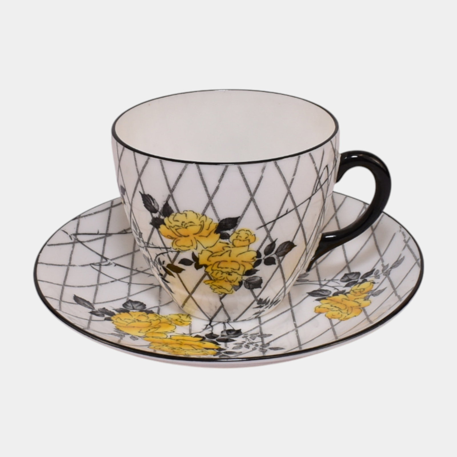 Shelley Dorothy Perkins Vintage Bone China Art Deco Black Yellow Cup & Saucer: We offer affordable in-house shipping on all items. Shelley Dorothy Perkins Vintage Bone China Art Deco Black Yellow Cup & Saucer Strikingly graphic and beautifully bold, this Shelley teacup and sauce