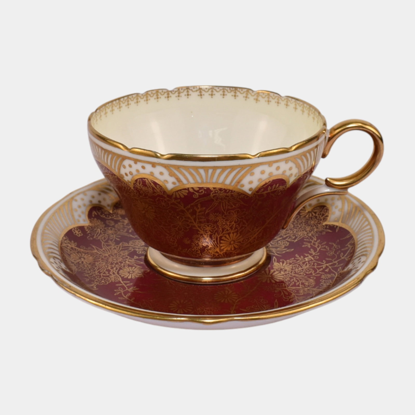 Shelley English 1930s Art Deco Burgundy Red Gold Filigree Florals Cup & Saucer: We offer affordable in-house shipping on all items. Shelley English 1930s Art Deco Burgundy Red Gold Filigree Florals Cup & Saucer Lavishly ornate and brilliantly gilded, this Shelley teacup and sauce