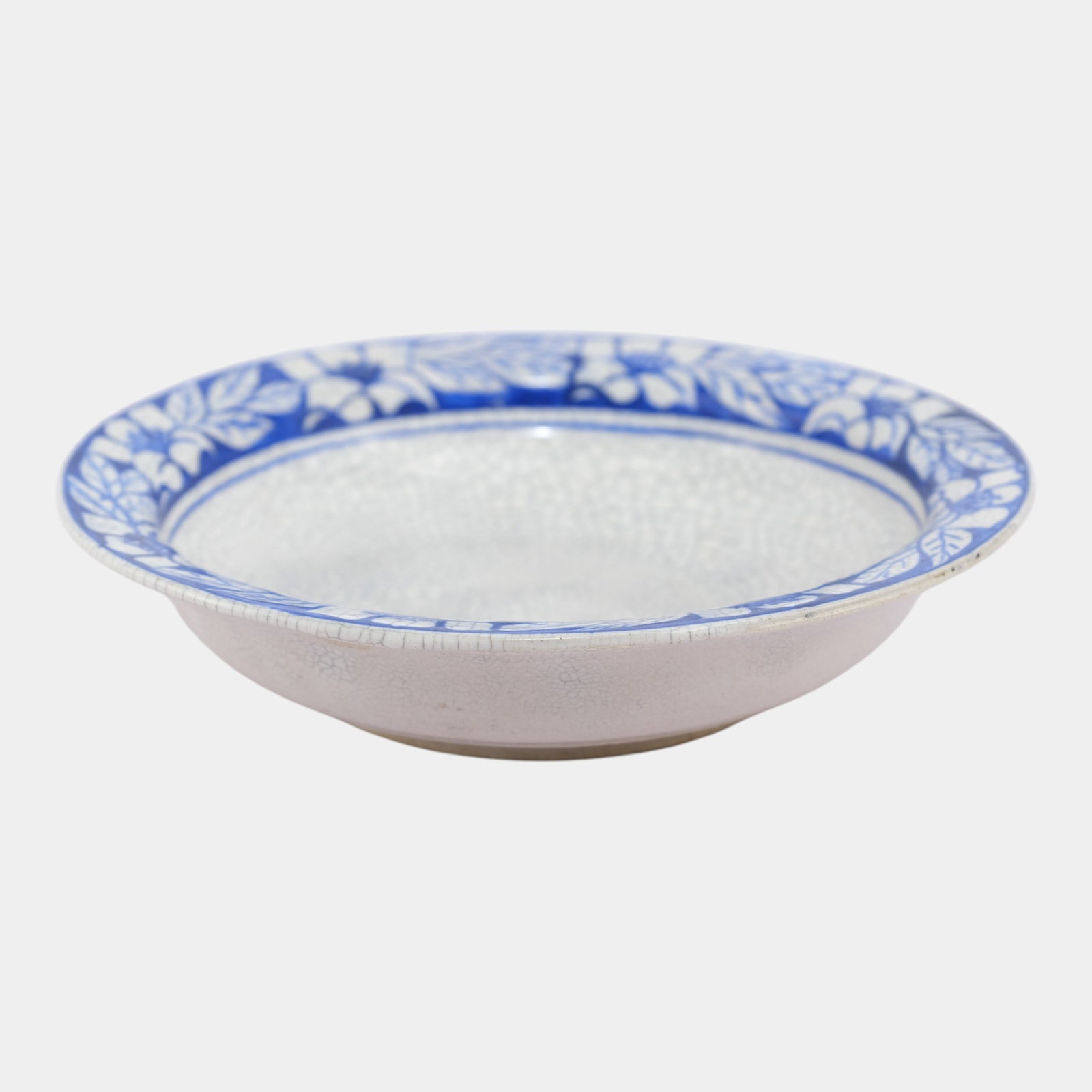 Dedham Pottery 1896-1928 Arts And Crafts Pottery Blue Floral Azalea Ceramic Bowl: We offer affordable in-house shipping on all items. Dedham Pottery 1896-1928 Arts And Crafts Pottery Blue Floral Azalea Ceramic Bowl Encircling the rim, layered azalea blossoms and leaves appear in co