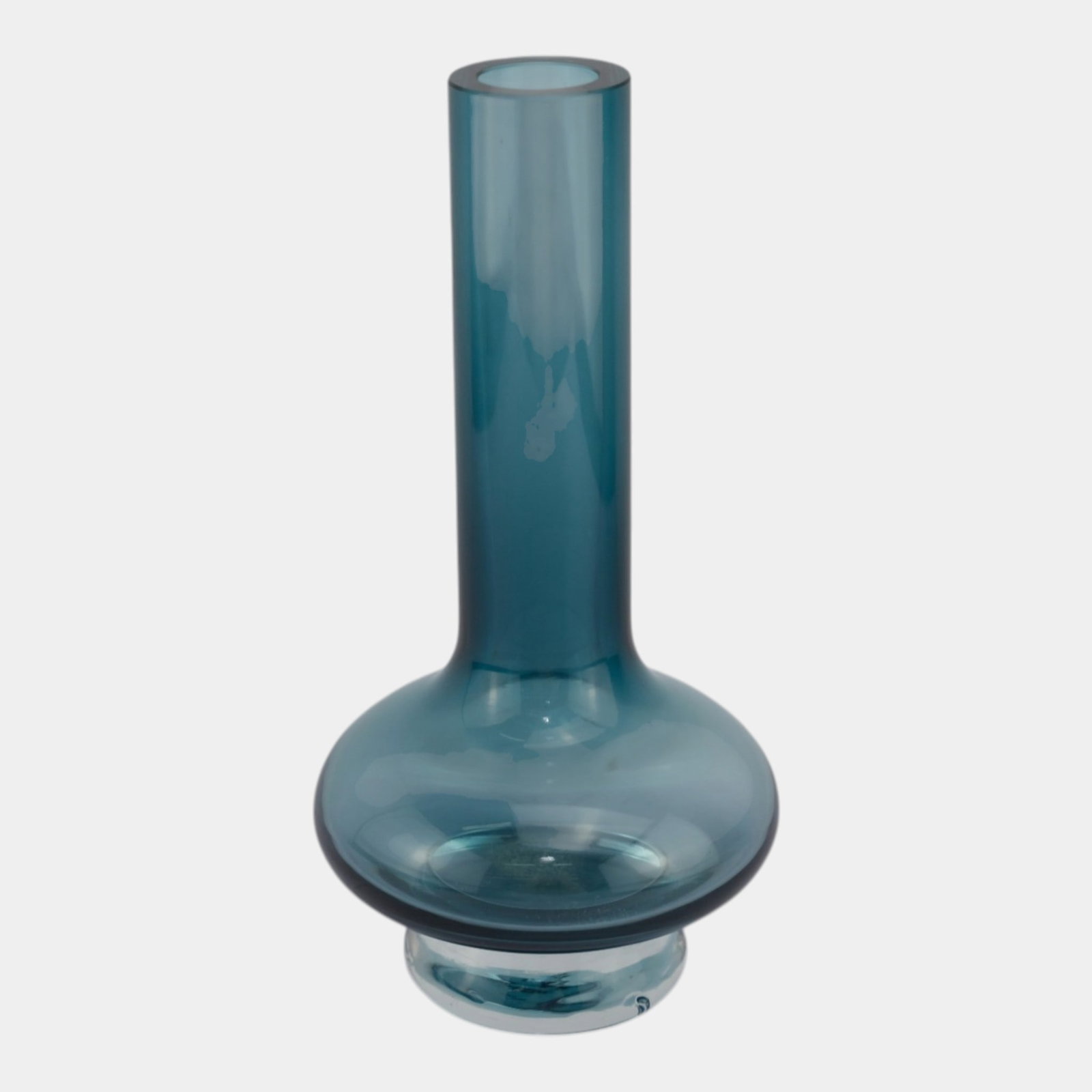 Marquis By Waterford Irish Samba Smoky Blue Crystal Bottle Form Bud Vase: We offer affordable in-house shipping on all items. Marquis By Waterford Irish Samba Smoky Blue Crystal Bottle Form Bud Vase Excellent original condition. No chips, cracks, damage or repair of any kin