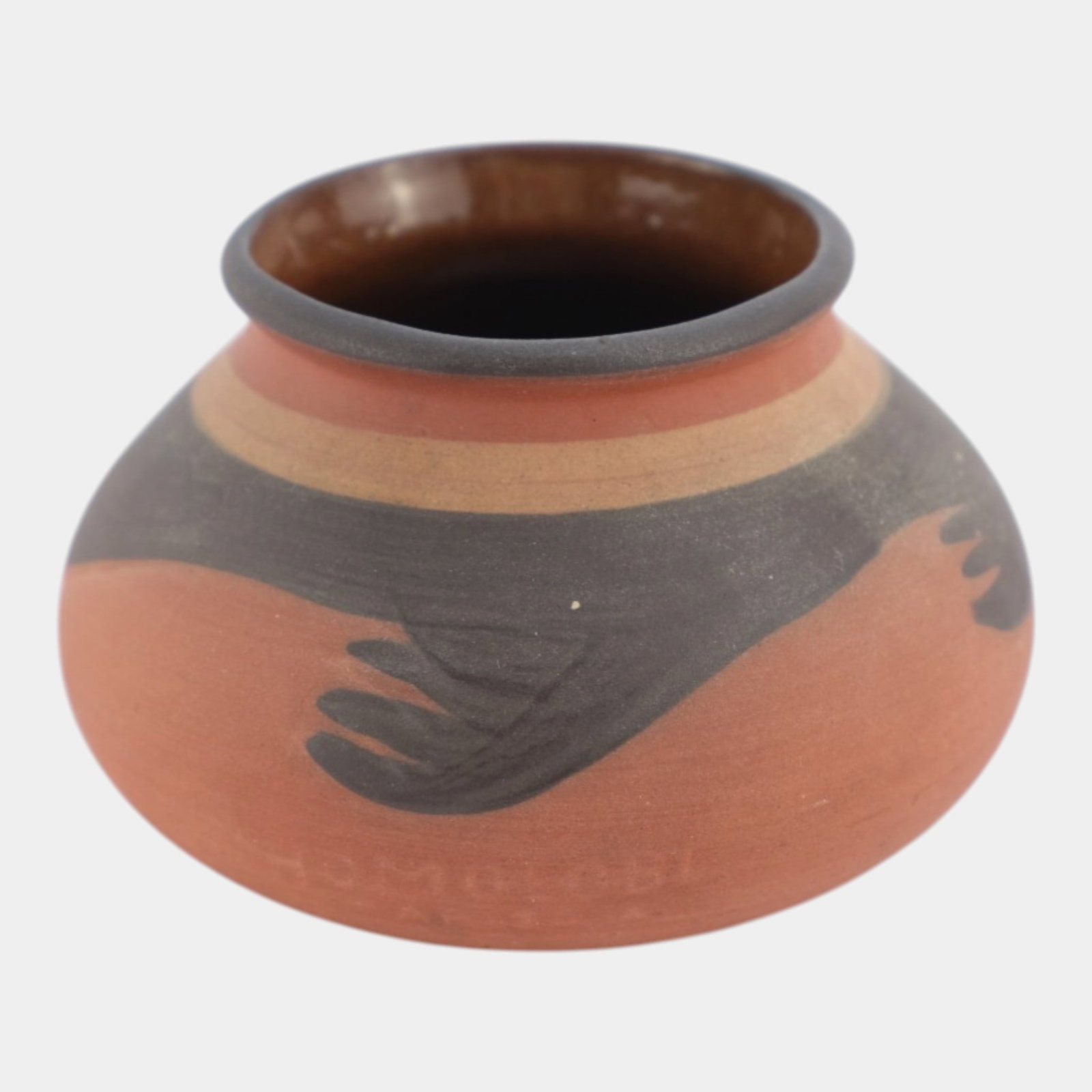 Clifton 1905-1914 Vintage Native American Art Pottery Hand Decorated Vase: We offer affordable in-house shipping on all items. Clifton 1905-1914 Vintage Native American Art Pottery Hand Decorated Vase Softly rounded and earthy, this early 20th-century vase features a low glo