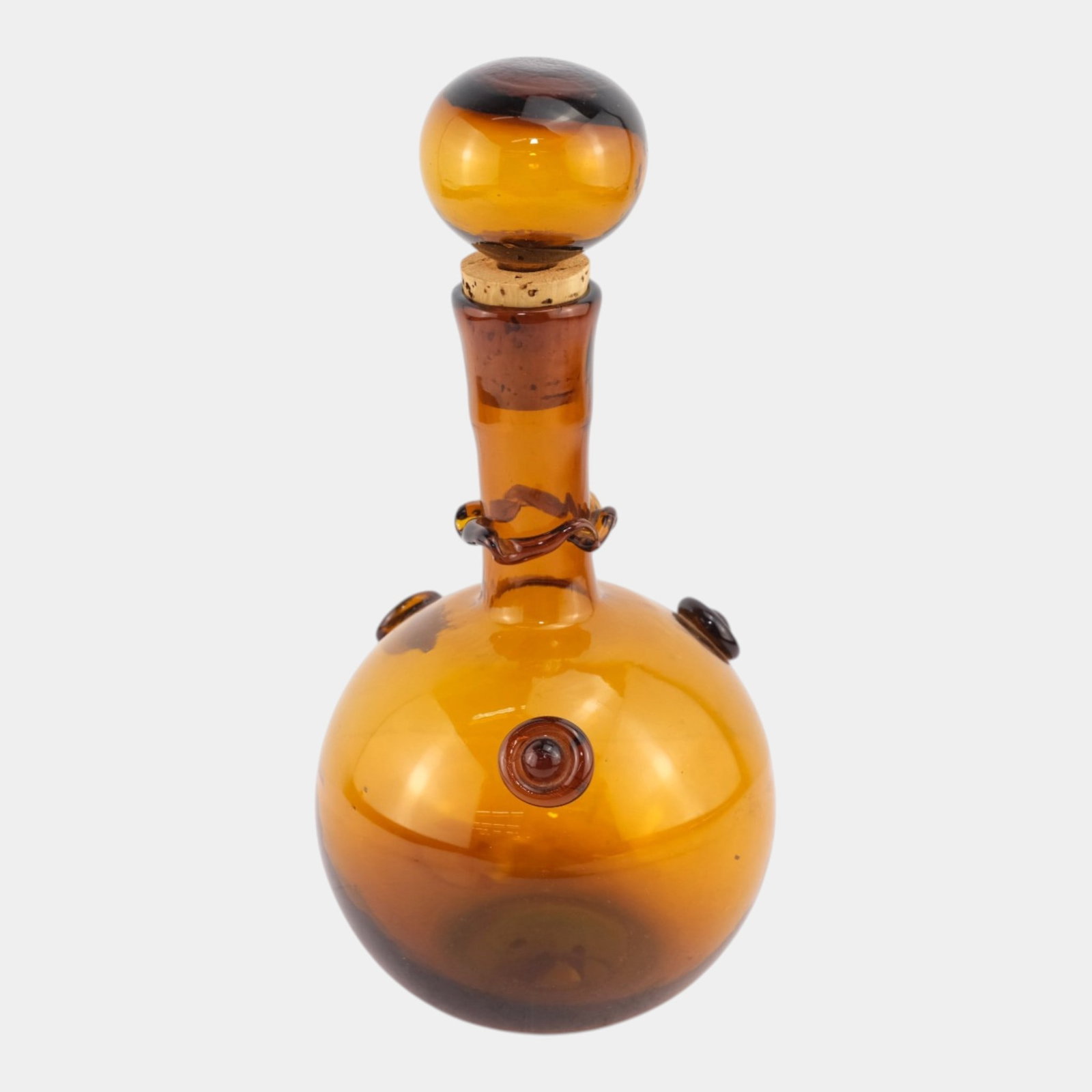 Italian Mid Century Modern Amber Glass Corked Stopper Decanter Bottle: We offer affordable in-house shipping on all items. Italian Mid Century Modern Amber Glass Corked Stopper Decanter Bottle Excellent condition. Age related wear. Vase is 10" tall and 4 1/2" wide.