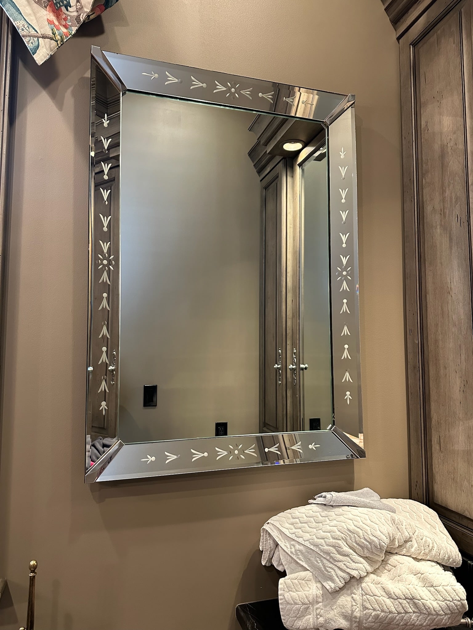 Venetian Style Etched Mirrored Glass Beveled Wall Mirror With Floral Decoration (1 of 2)
