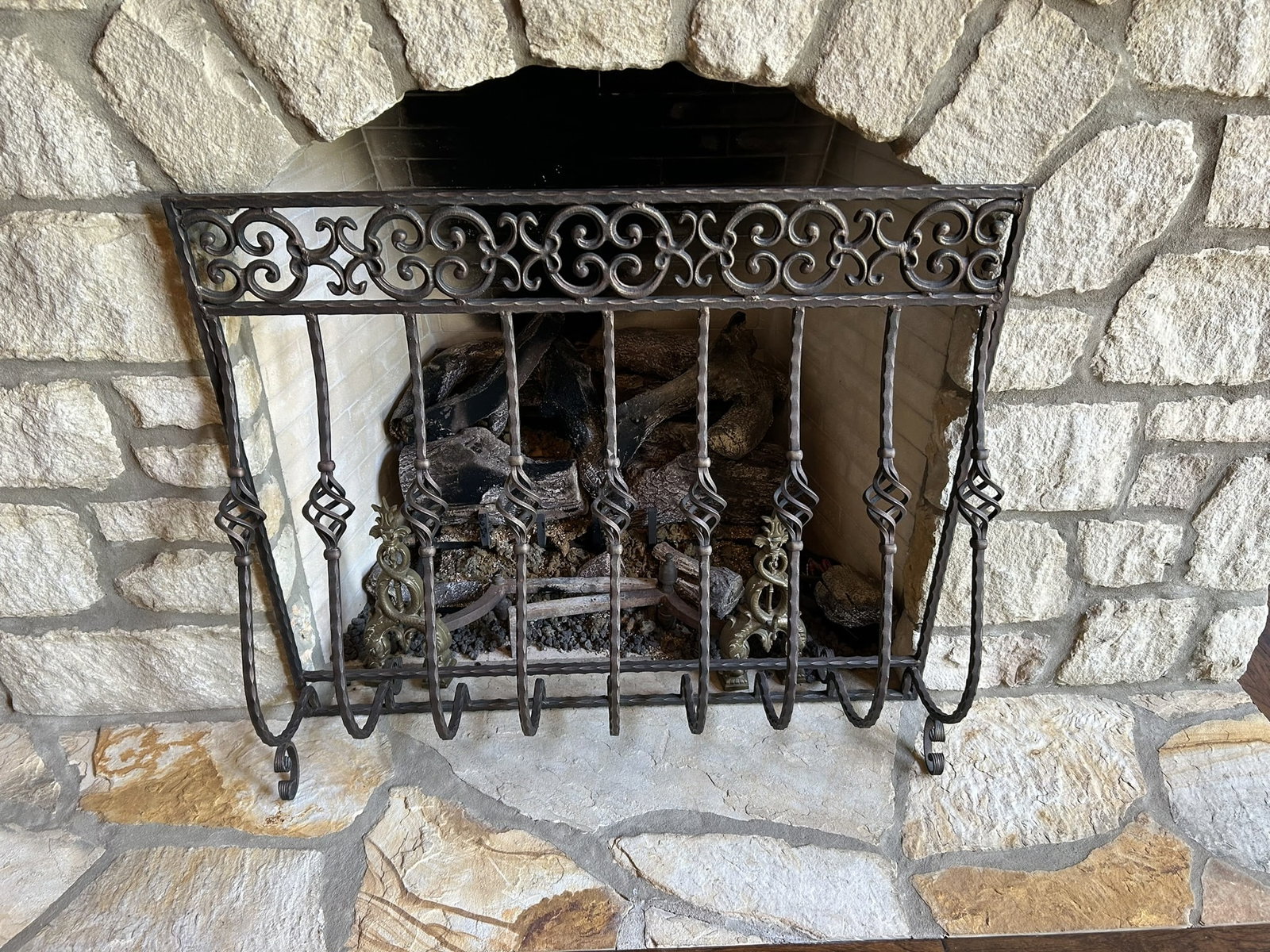 Vintage Wrought Iron Scrollwork Fireplace Screen And Fireside Guard Fence (1 of 1)