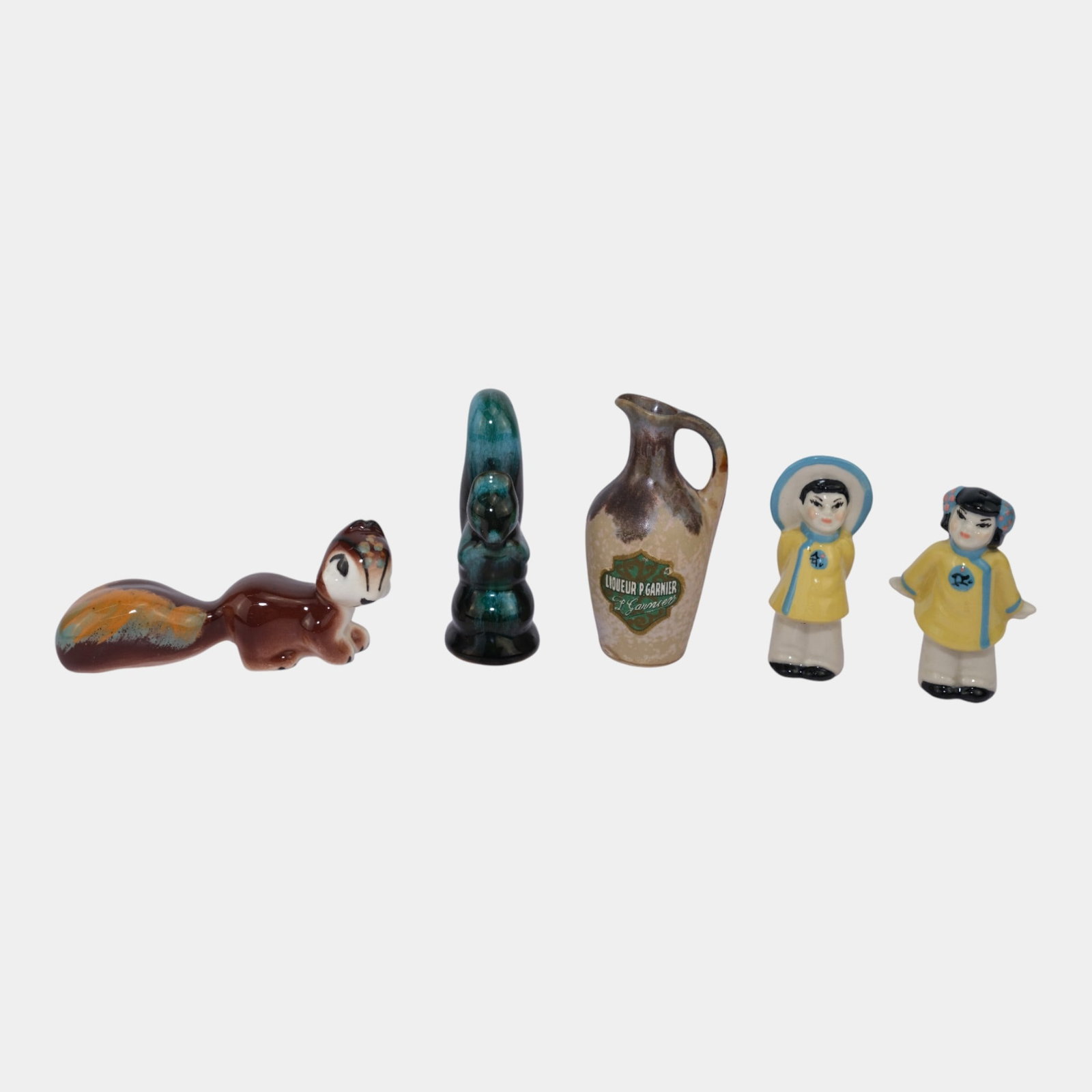 Ceramic Arts Studio Blue Mountain French Art Pottery Ceramic Miniature Figurines (1 of 5)