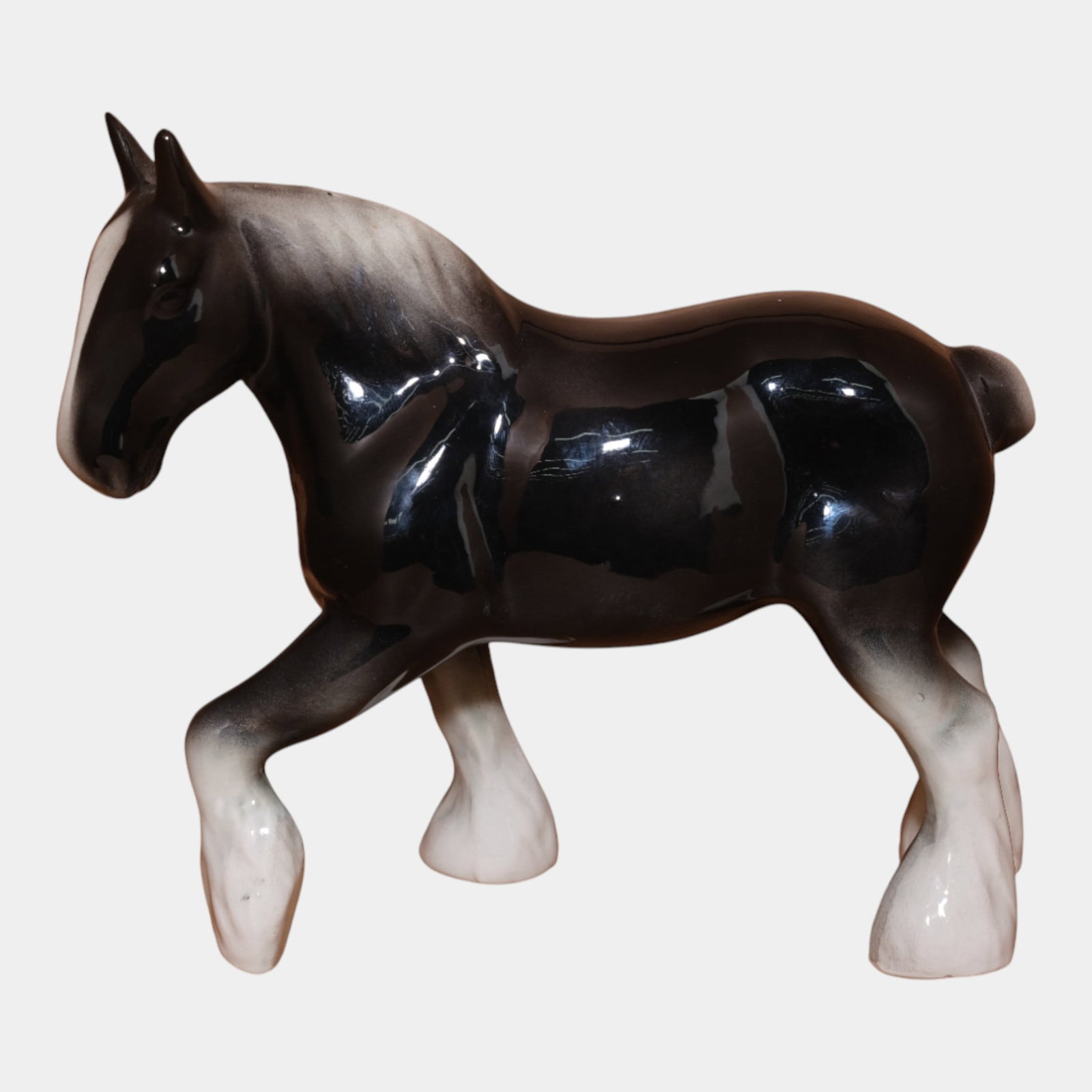 Vintage Art Pottery Black Shire Ceramic Clydesdale Horse White Mane Figurine: We offer affordable in-house shipping on all items.For higher resolution images please visit bid.craftedauctions.com Vintage Art Pottery Black Shire Ceramic Clydesdale Horse White Mane Figurine Excell