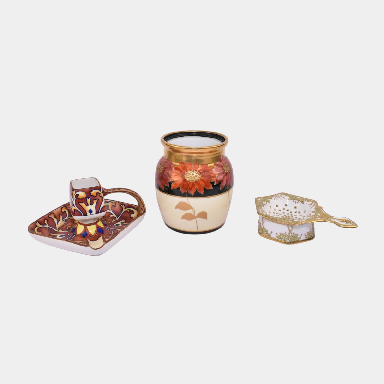 Morimura Bro. & RC Japanese With JP France Porcelain Vase Candleholder Strainer: We offer affordable in-house shipping on all items.For higher resolution images please visit bid.craftedauctions.com Morimura Bro. & RC Japanese With JP France Porcelain Vase Candleholder Strainer Exc