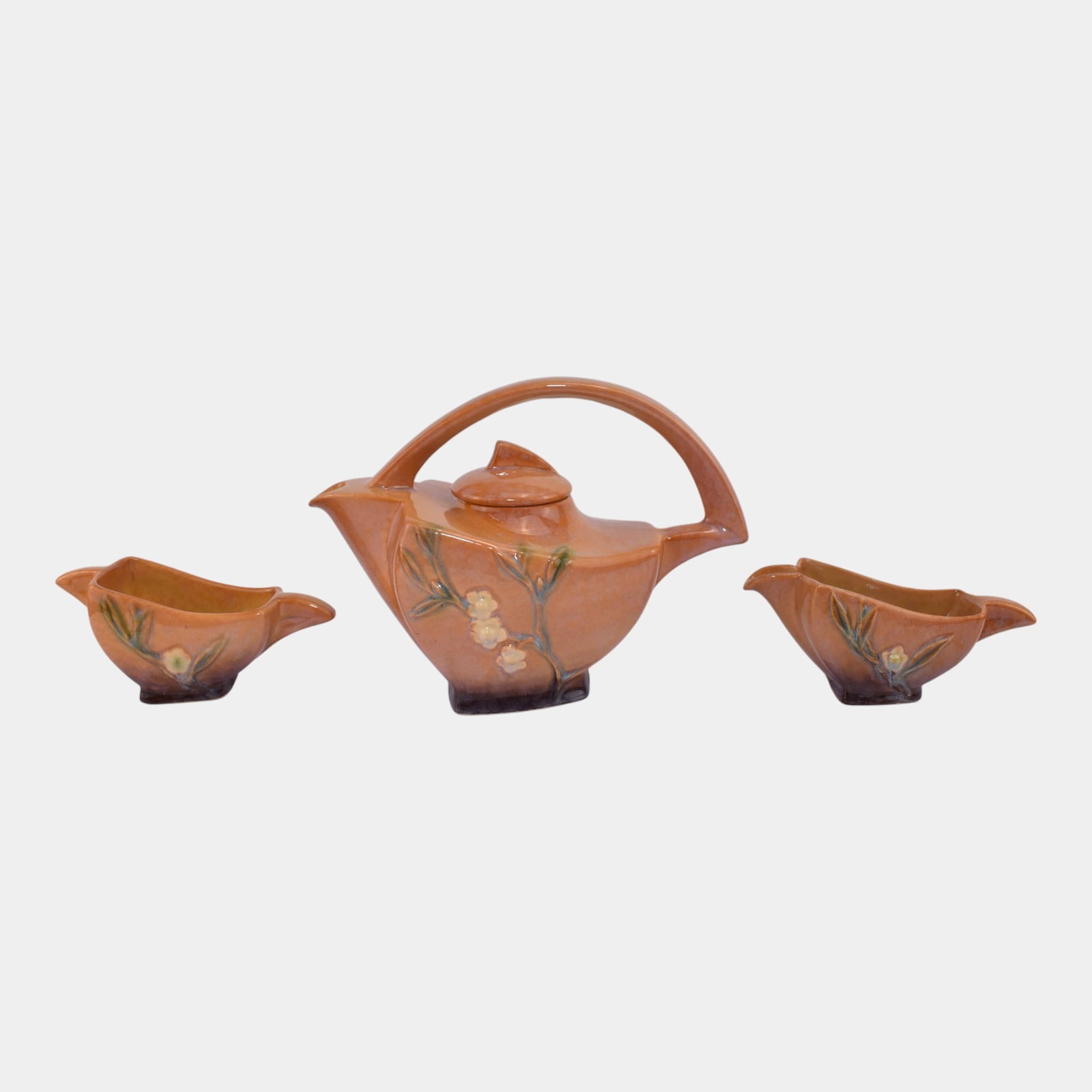 Roseville Wincraft Orange Mid Century Modern Ceramic Handled Tea Set 271: We offer affordable in-house shipping on all items.For higher resolution images please visit bid.craftedauctions.com Roseville Wincraft Orange Mid Century Modern Ceramic Handled Tea Set 271 Nice mold 