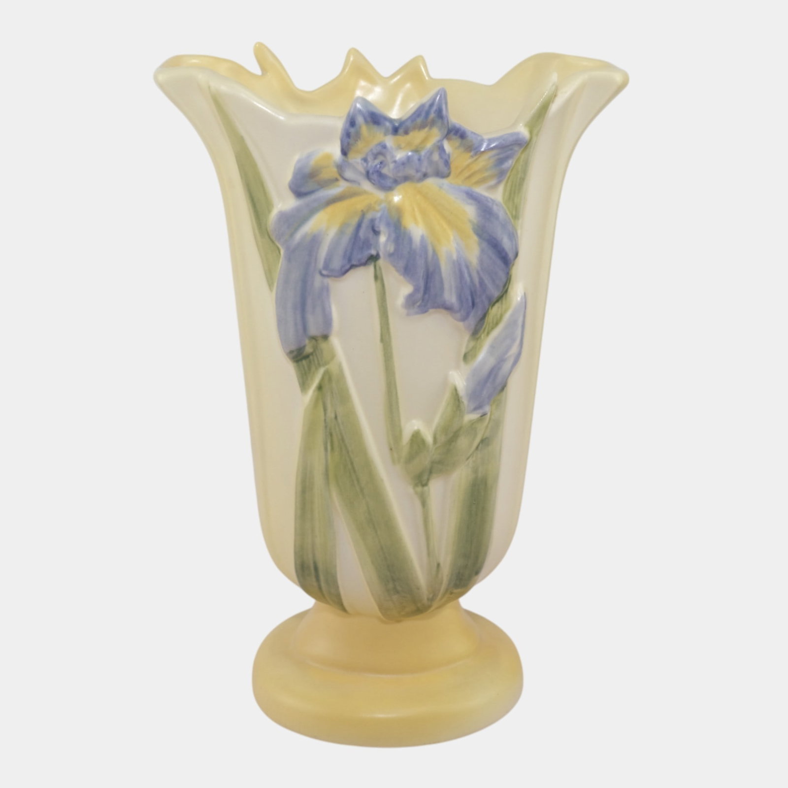 Camark 1920s Vintage Arts And Crafts Pottery Purple Iris Ceramic Vase: We offer affordable in-house shipping on all items.For higher resolution images please visit bid.craftedauctions.com Camark 1920s Vintage Arts And Crafts Pottery Purple Iris Ceramic Vase Nice form wit