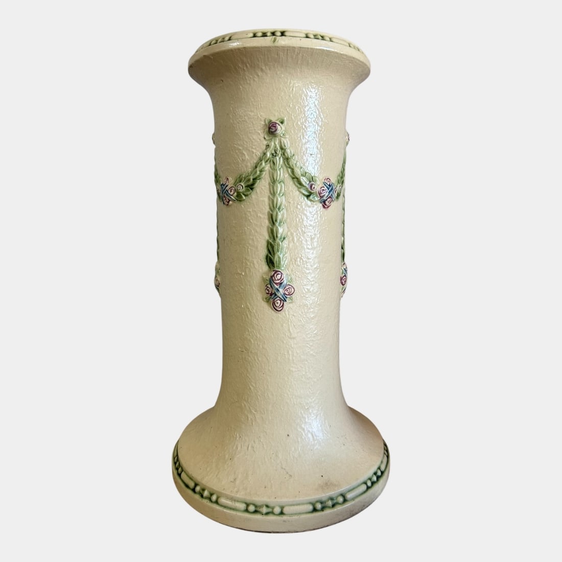 Roseville La Rose 1924 Art Pottery Ivory With Green Floral Draping Pedestal: We offer affordable in-house shipping on all items.For higher resolution images please visit bid.craftedauctions.com Roseville La Rose 1924 Art Pottery Ivory With Green Floral Draping Pedestal Gracefu