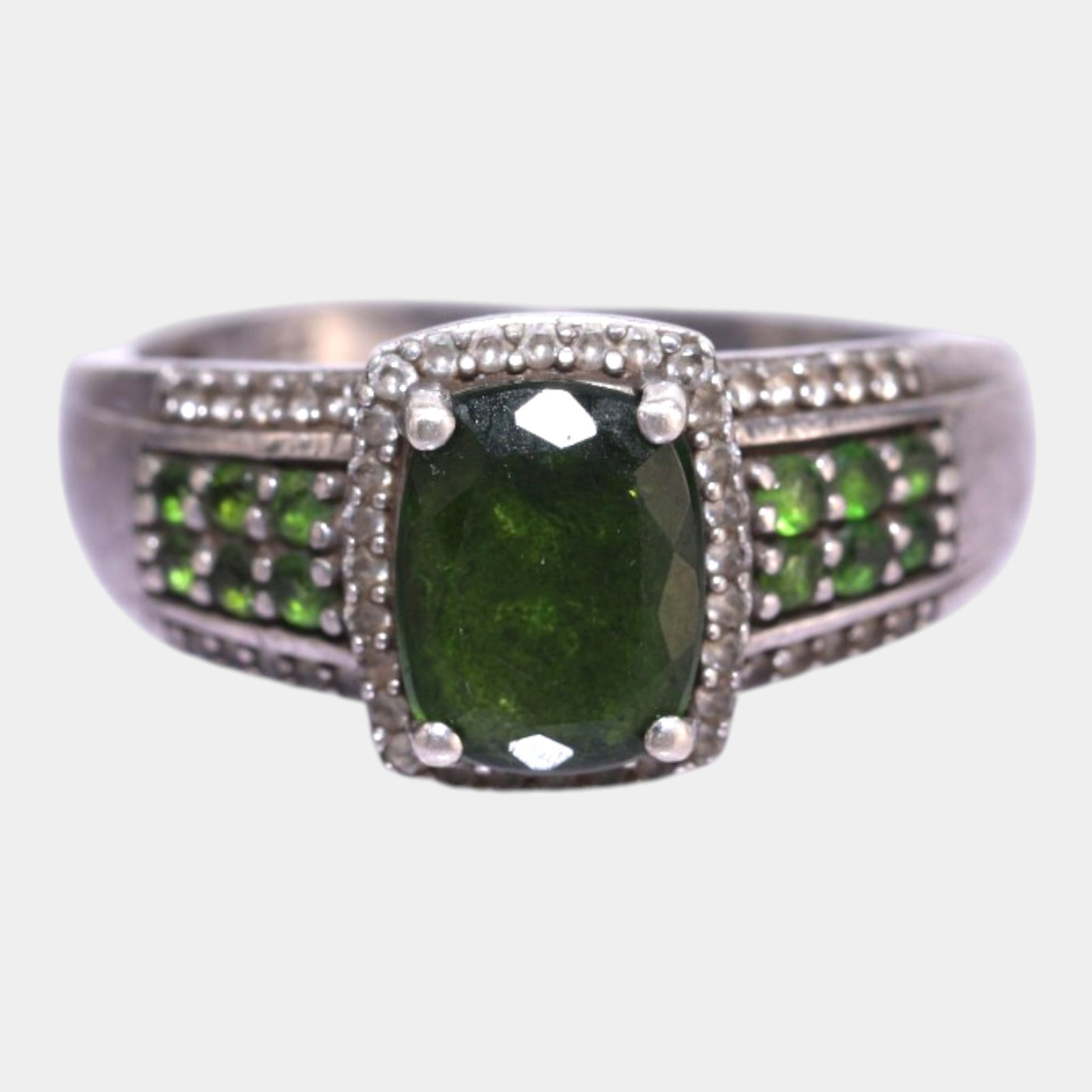 Djoy Artisan Created Sterling Silver Green Emerald Gemstones & Lab Created Diamond Ring Size 9: We offer affordable in-house shipping on all items.For higher resolution images please visit bid.craftedauctions.com Elegantly detailed and brilliantly faceted, this Djoy artisan created sterling silv
