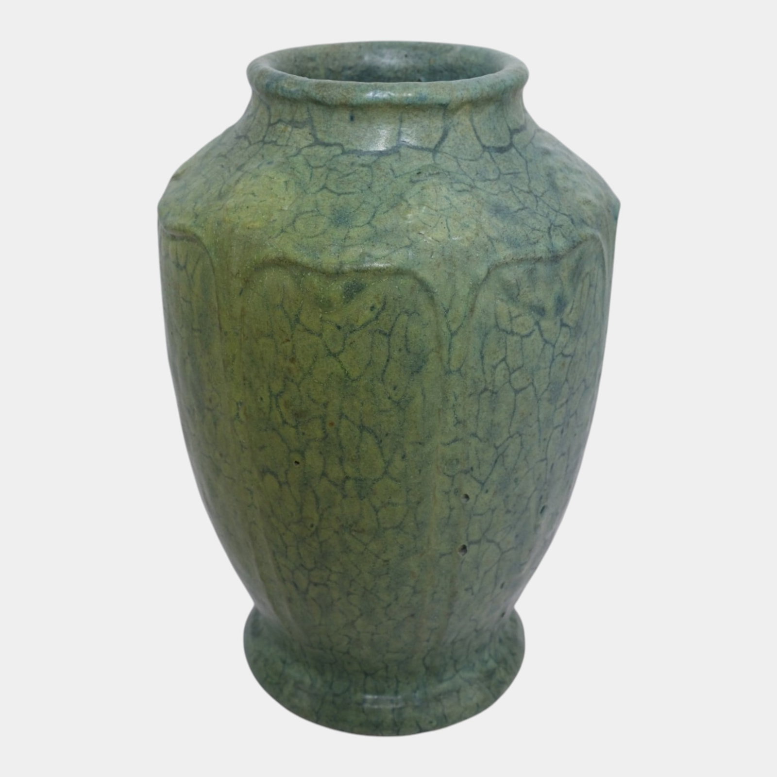 Grueby 1900s Arts and Crafts Pottery Organic Matte Green Vase (Ruth Erickson) - 4