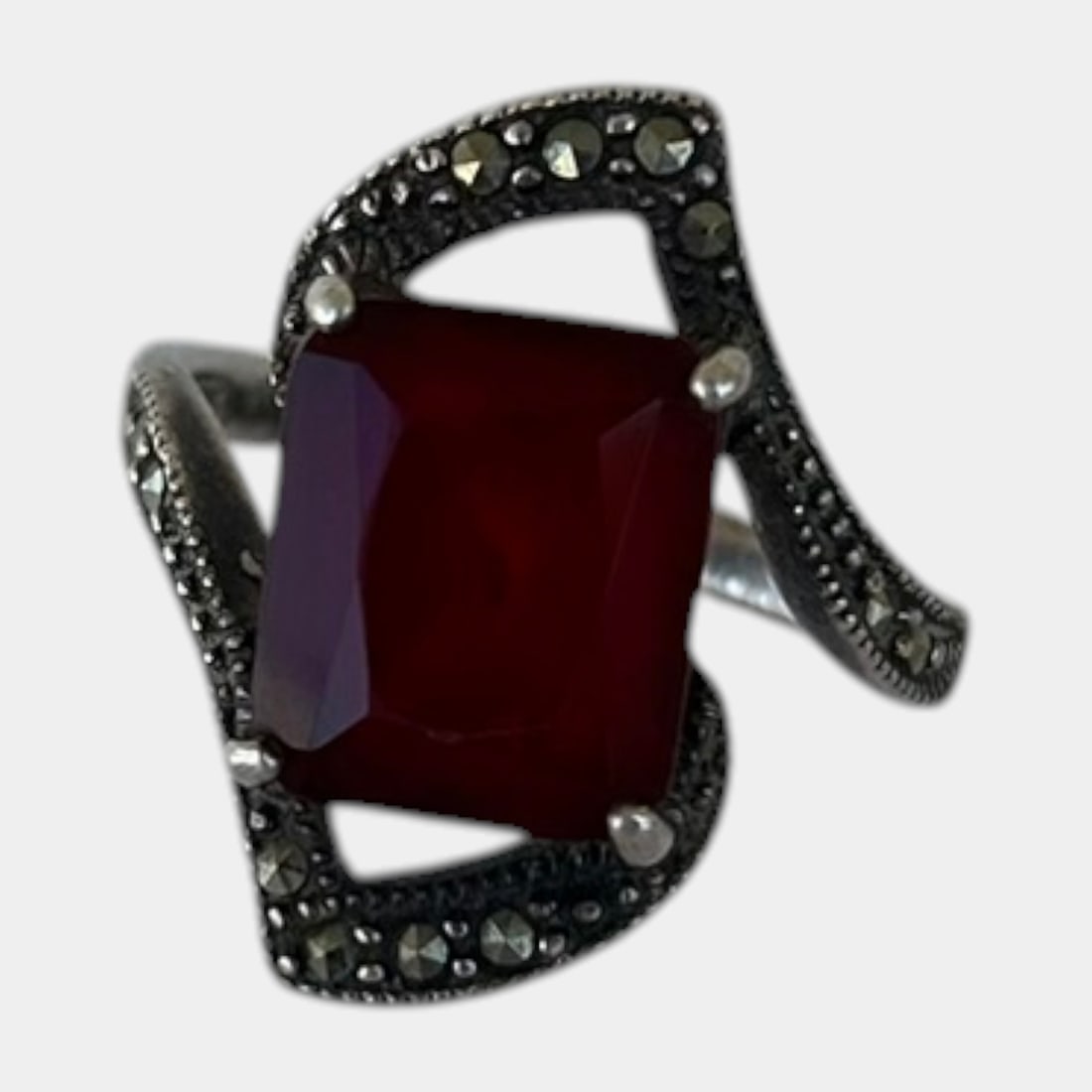Sterling Silver 925, Emerald Cut Red Garnet, & Marcasite Art Deco Style Statement Ring Size 7.25: Professional, fast, and affordable in house shipping available for all items.For higher resolution images please visit www.bid.craftedauctions.com Dramatically elegant and geometric, this sterling sil