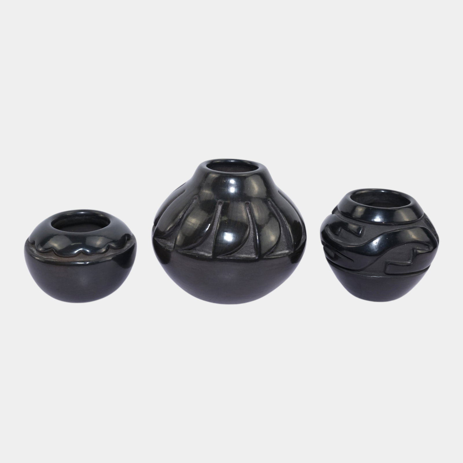 Sophie Cata, Vickie Martinez, Flora Naranjo Sgraffito Blackware Art Pottery Santa Clara Vases Jars (1 of 7)