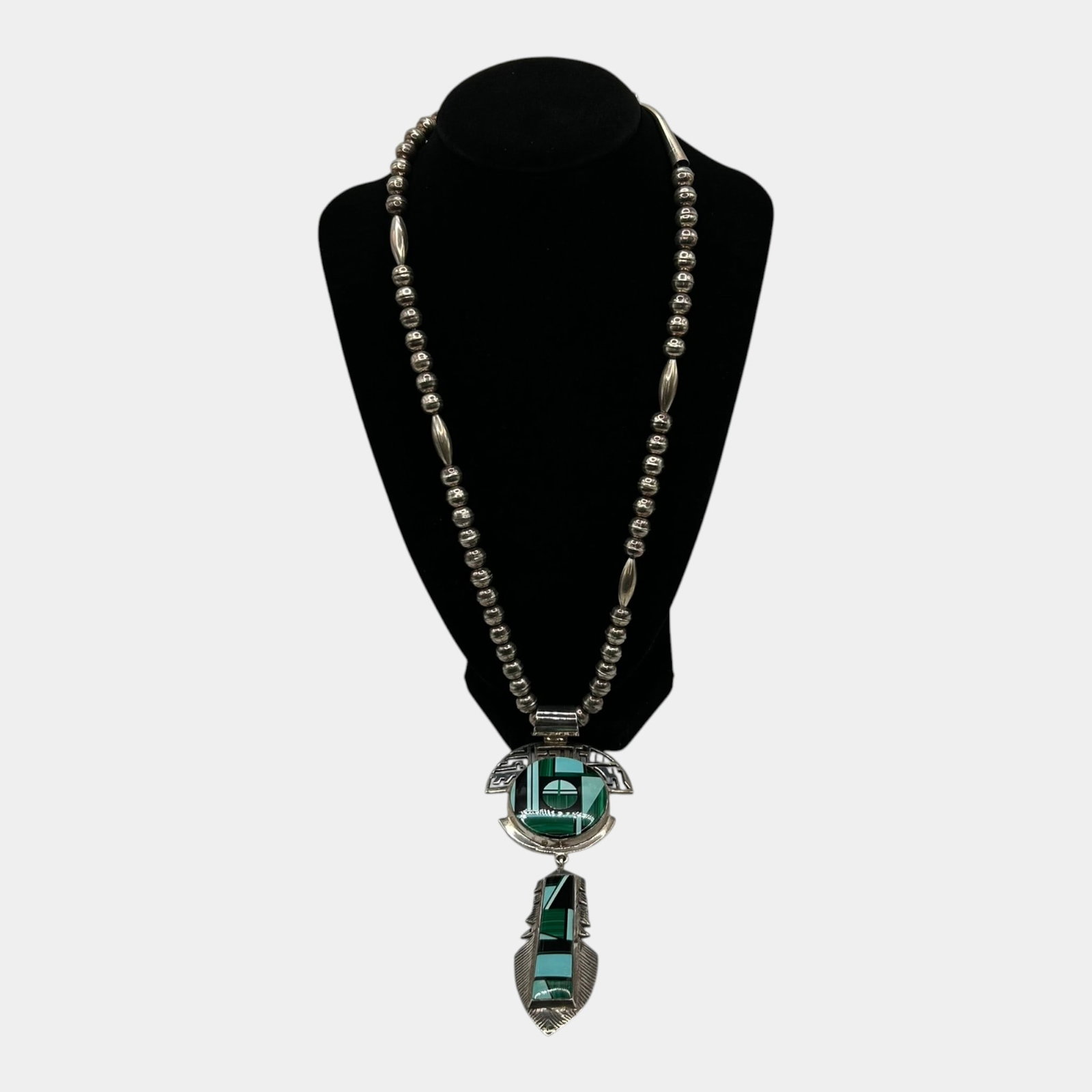 Frank Yellowhorse Navajo Native American Sterling Silver Inlay Stone Kachina Pendant Necklace 3.1oz: Professional, fast, and affordable in house shipping available for all items.For higher resolution images please visit www.bid.craftedauctions.com Finely crafted, this Frank Yellowhorse Navajo sterlin