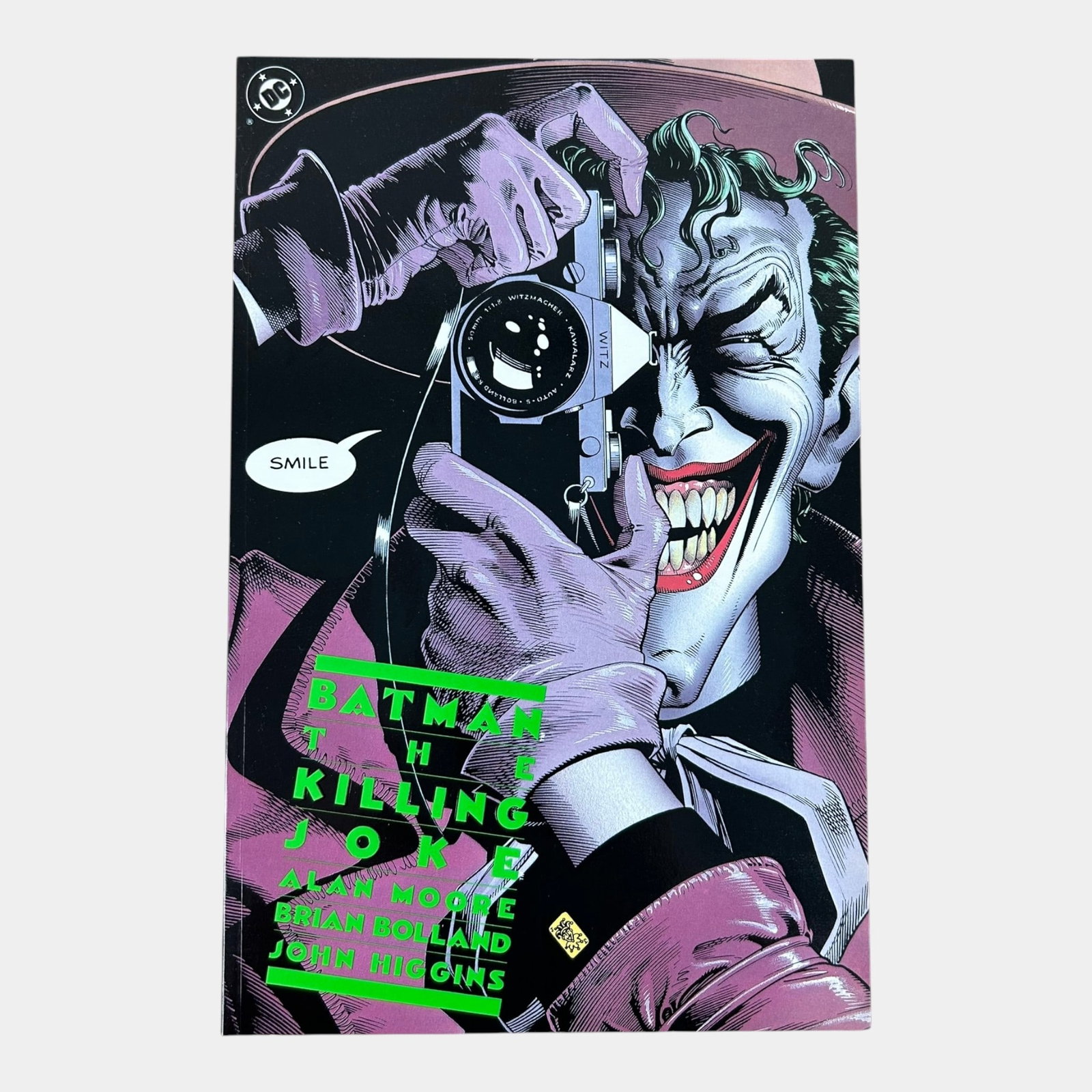 Batman: The Killing Joke #1 First Printing High Grade Key Comic Book Alan Moore DC Comics: Professional, fast, and affordable in house shipping available for all items.For higher resolution images please visit www.bid.craftedauctions.com Batman: The Killing Joke #1 First Printing High Grade