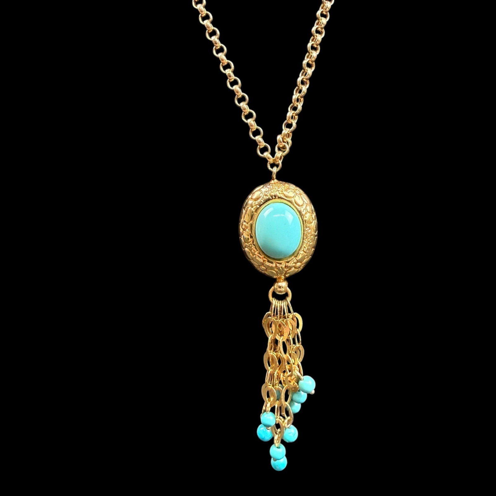 Milor Italy 18K Yellow Gold Turquoise Cabochon Pendant Necklace With Tassel Link Fringe Drop Accent: Professional, fast, and affordable in house shipping available for all items.For higher resolution images please visit bid.craftedauctions.com Milor Italy 18K Yellow Gold Turquoise Cabochon Pendant Ne