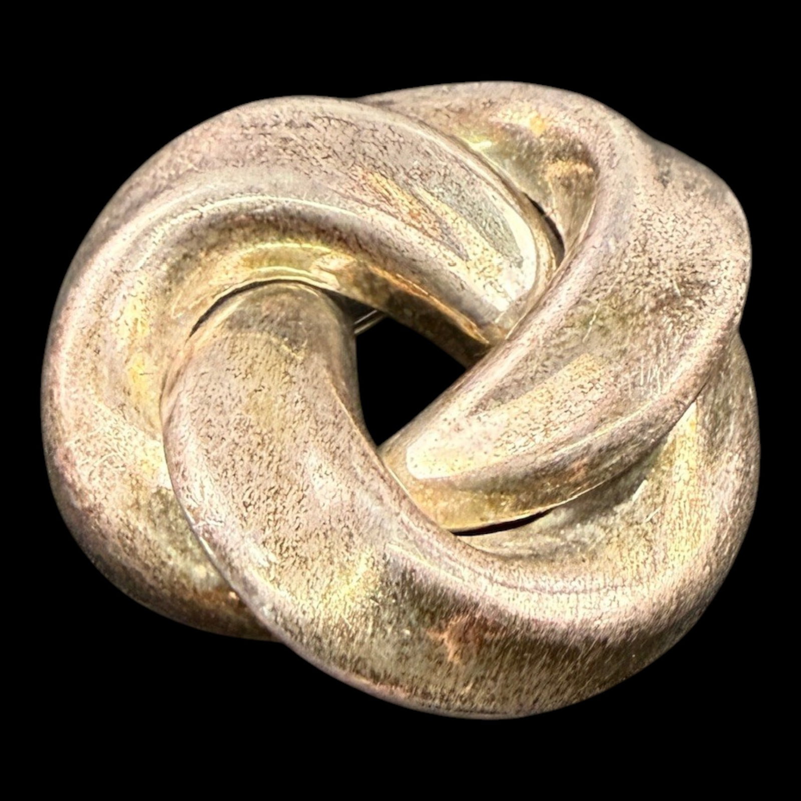 Taxco C-11 Mexico Sterling Silver Modernist Interlocking Love Knot Brooch Pin Sculptural Mid Century: Professional, fast, and affordable in house shipping available for all items.For higher resolution images please visit bid.craftedauctions.com Taxco C-11 Mexico Sterling Silver Modernist Interlocking 