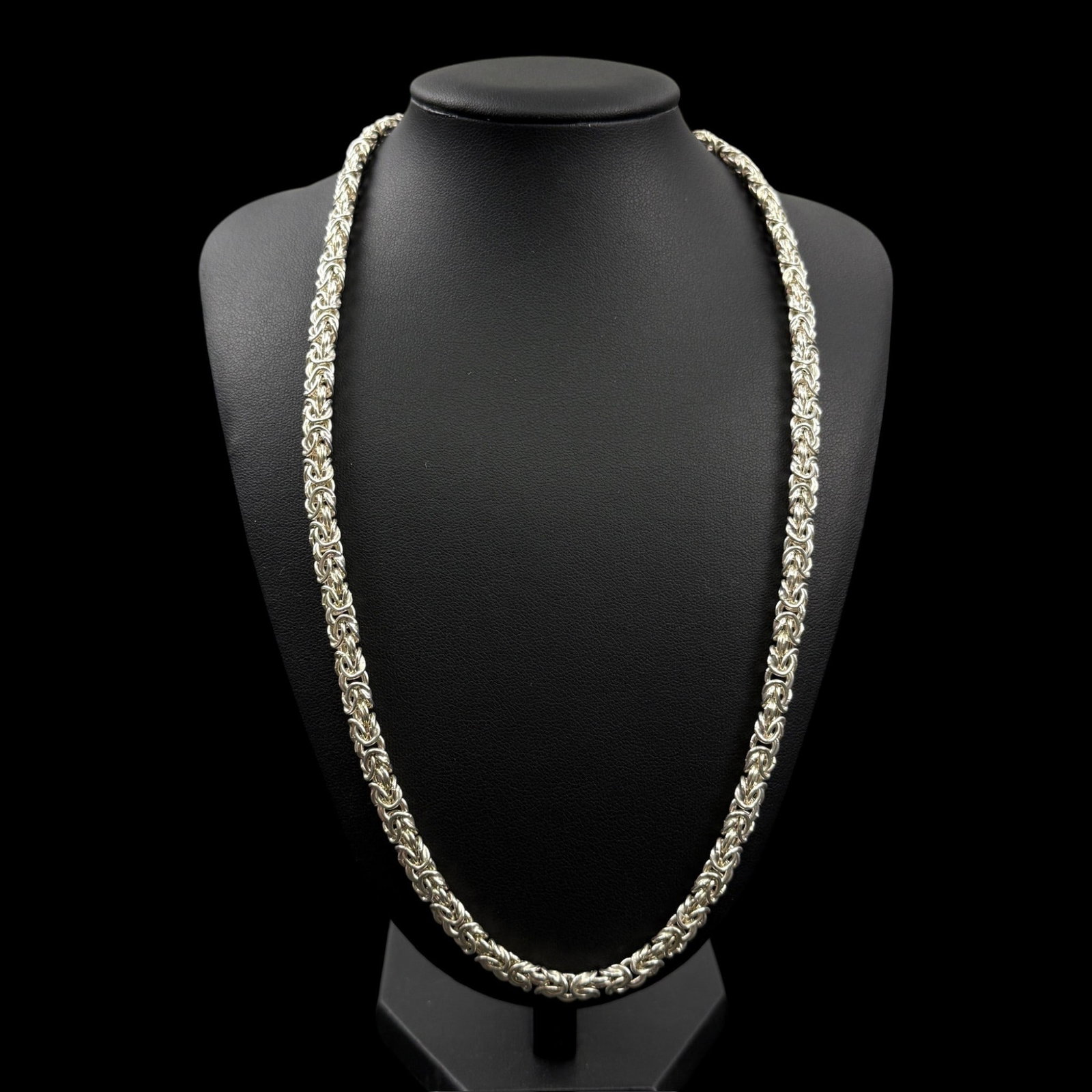 Italian Sterling Silver Byzantine Link Necklace With Intricate Woven Chain Heavy Statement Design: Professional, fast, and affordable in house shipping available for all items.For higher resolution images please visit bid.craftedauctions.com Italian Sterling Silver Byzantine Link Necklace With Intr