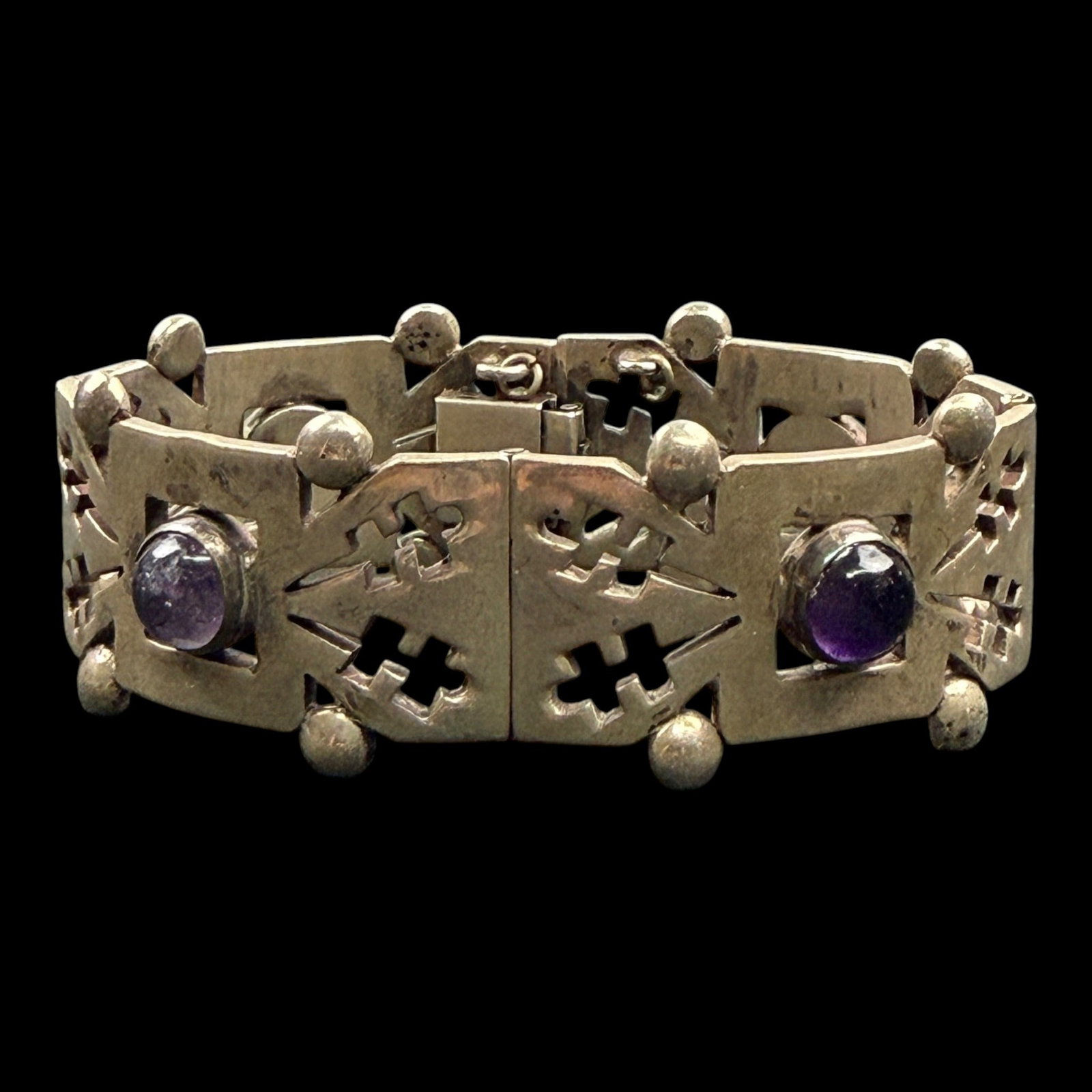 Taxco Mexico Sterling Silver Amethyst Link Bracelet With Modernist Geometric Panel Design 2.4oz: Professional, fast, and affordable in house shipping available for all items.For higher resolution images please visit bid.craftedauctions.com Boldly handcrafted, this Taxco Mexico sterling silver bra