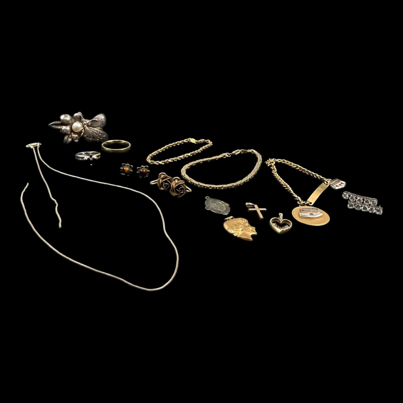 Sterling Silver & Gold Filled Jewelry Collection Rings Pendants Earrings Necklaces And Brooch (1 of 18)