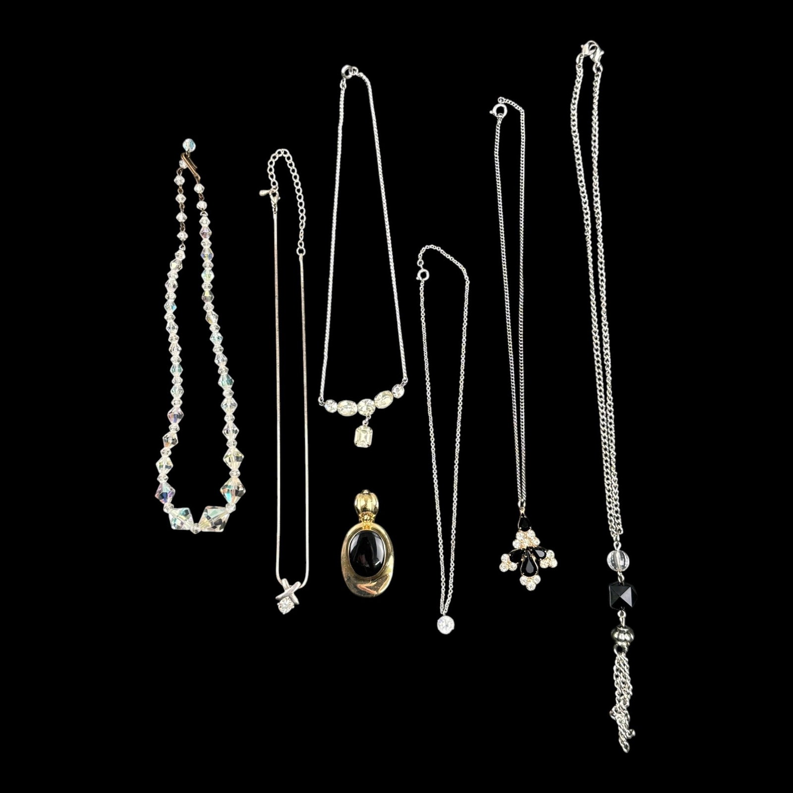Fashion Costume Necklace Collection Crystal Rhinestone Pendant Chain And Beaded Designs Assorted: Professional, fast, and affordable in house shipping available for all items.For higher resolution images please visit bid.craftedauctions.com Fashion Costume Necklace Collection Crystal Rhinestone Pe