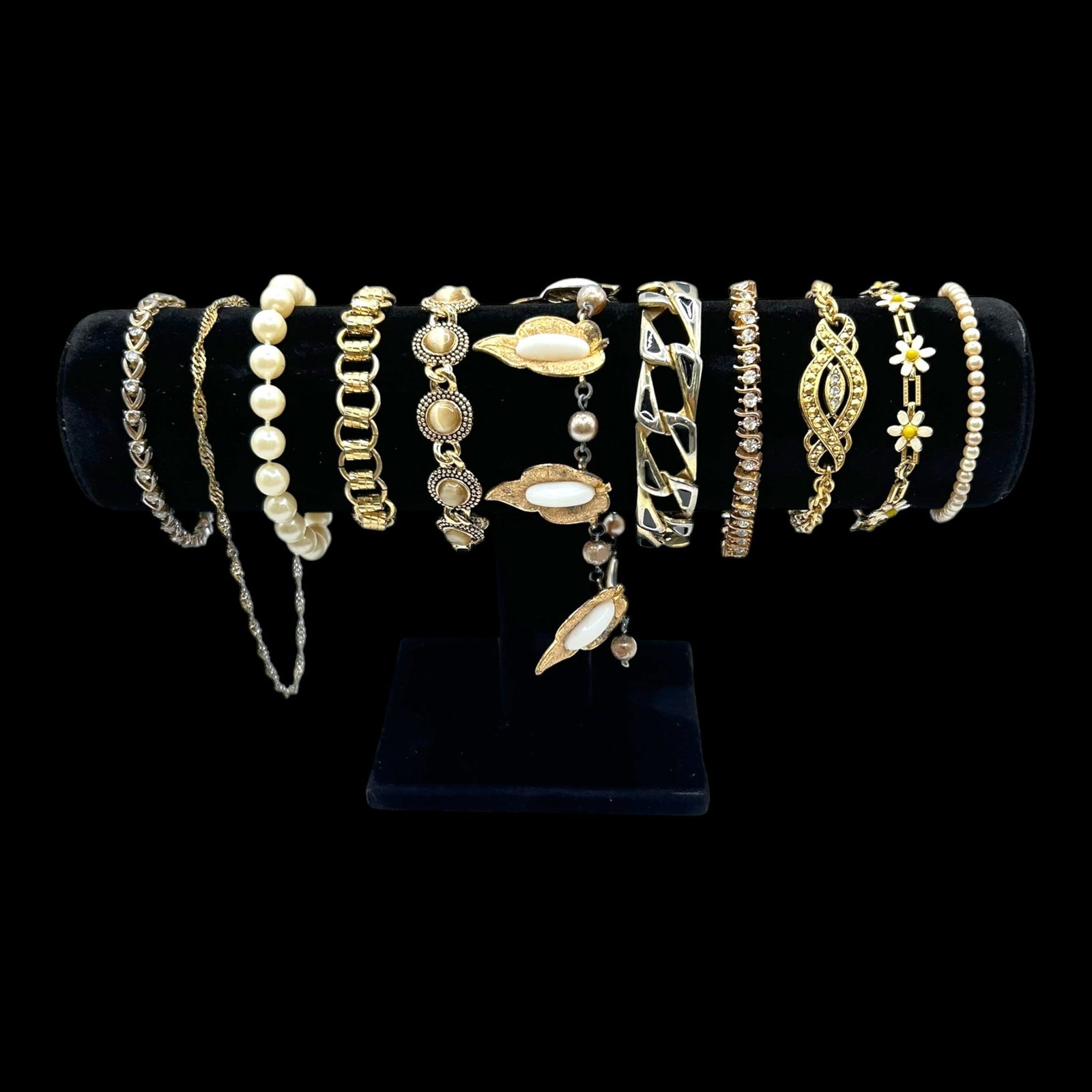 Fashion Bracelet Collection Faux Pearl Rhinestone Link Daisy Bangle & Gold Tone Designs Mixed (1 of 1)