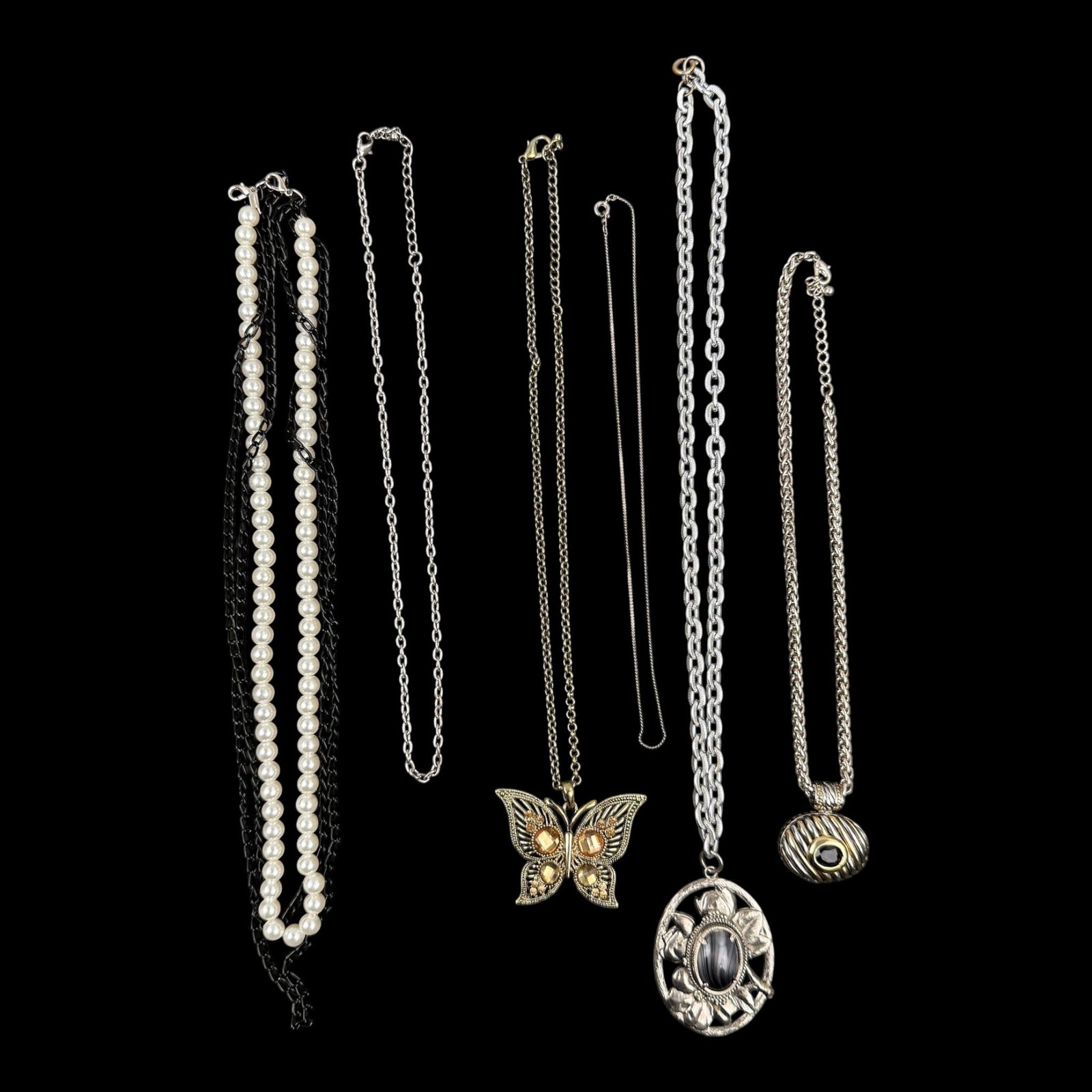 Fashion Costume Necklace Collection Faux Pearl Butterfly Pendant Chain Statement Jewelry Set: Professional, fast, and affordable in house shipping available for all items.For higher resolution images please visit bid.craftedauctions.com Fashion Costume Necklace Collection Faux Pearl Butterfly 
