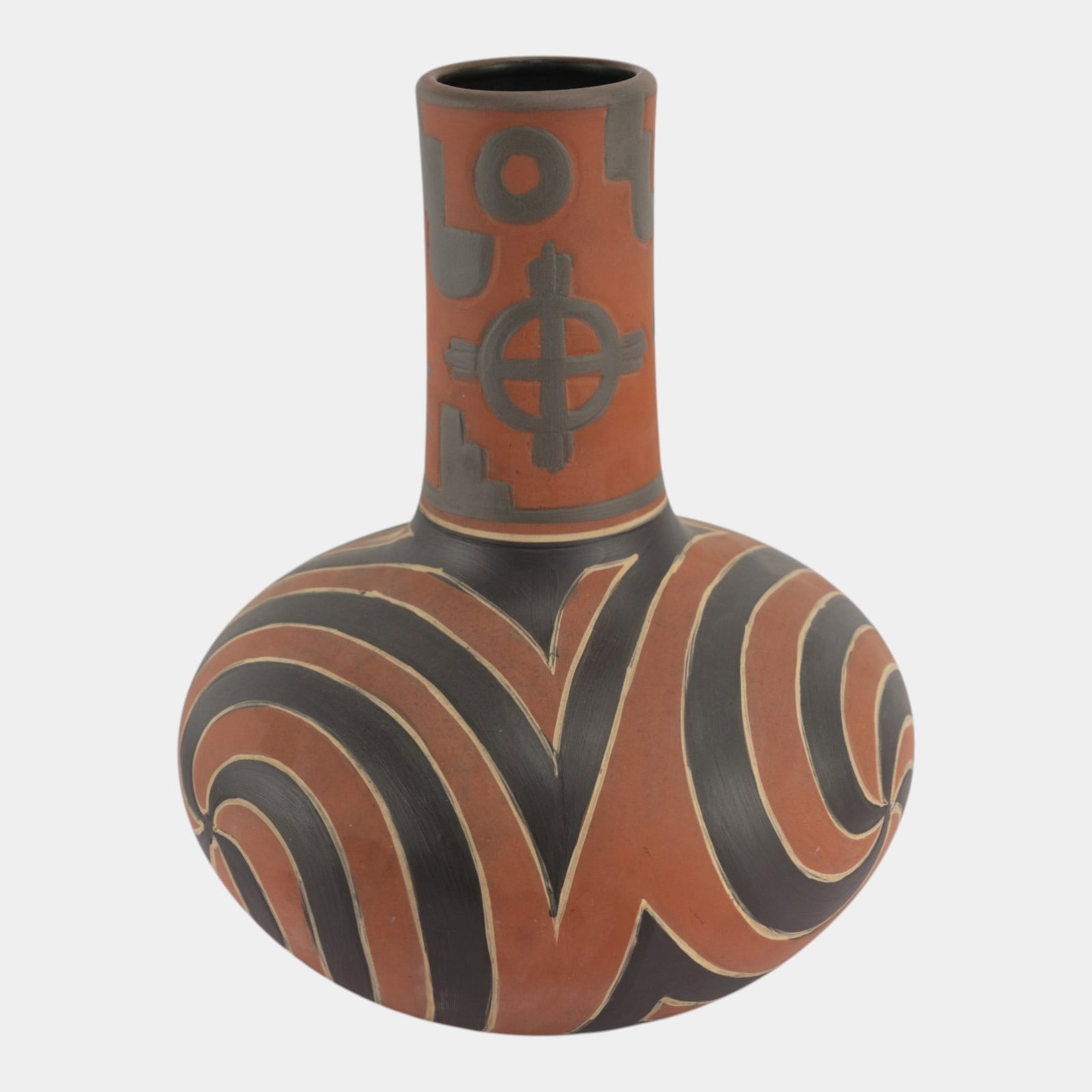 Clifton 1905-1914 Vintage Native American Art Pottery Large Hand Decorated Vase: Professional, fast, and affordable in house shipping available for all items. For higher resolution images please visit bid.craftedauctions.com Clifton 1905-1914 Vintage Native American Art Pottery La