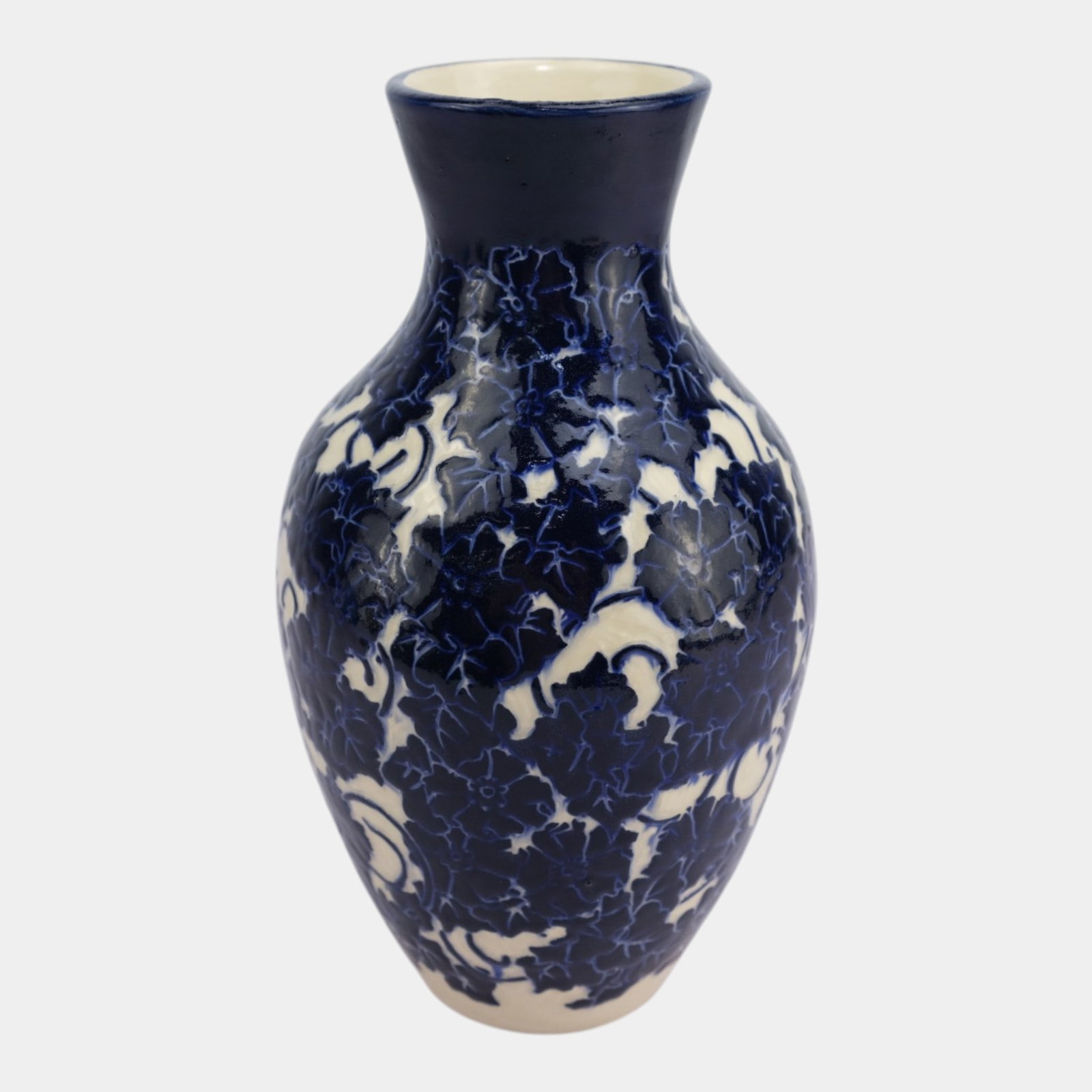 Ken Tracy 2024 Contemporary Art Pottery Art Deco Inspired Floral Silhouettes Ceramic Vase: Professional, fast, and affordable in house shipping available for all items. For higher resolution images please visit bid.craftedauctions.com Ken Tracy 2024 Contemporary Art Pottery Art Deco Inspire