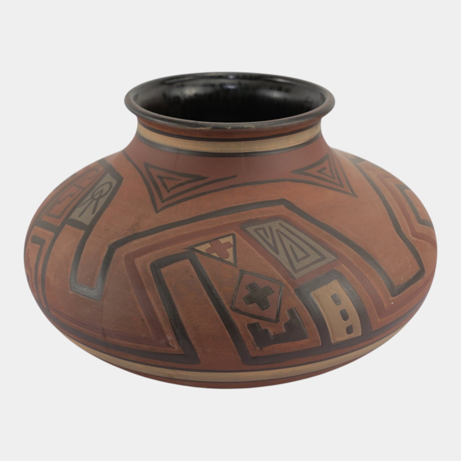 Clifton 1905-1914 Vintage Native American Art Pottery Large Hand Decorated Vase: Professional, fast, and affordable in house shipping available for all items. For higher resolution images please visit bid.craftedauctions.com Clifton 1905-1914 Vintage Native American Art Pottery La