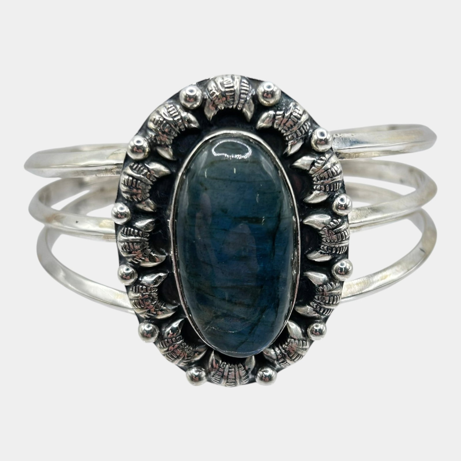 Sterling Silver Labradorite Cabochon Open Cuff Bracelet Triple Band Statement Cuff: Professional, fast, and affordable in house shipping available for all items. For higher resolution images please visit bid.craftedauctions.com Boldly detailed, this sterling silver open cuff bracelet