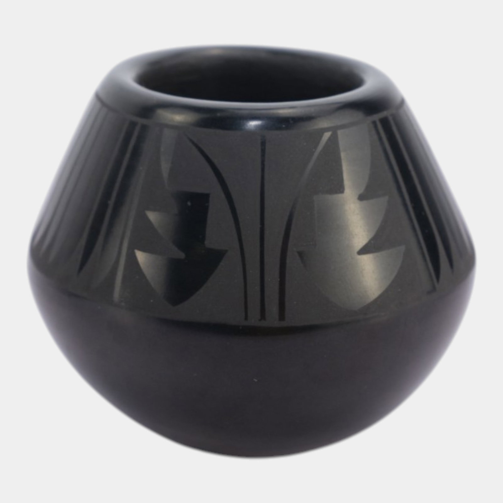 Dolores Curran Santa Clara Native American Art Pottery Geometric Decorated Ceramic Blackware Vase (1 of 7)