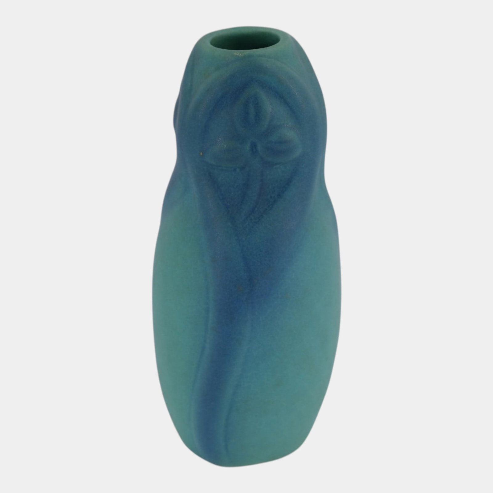 Van Briggle 1930s Arts & Crafts Ming Blue Floral Relief Art Pottery Bud Vase: Professional, fast, and affordable in house shipping available for all items. For higher resolution images please visit bid.craftedauctions.com Van Briggle 1930s Arts & Crafts Ming Blue Floral Relief 