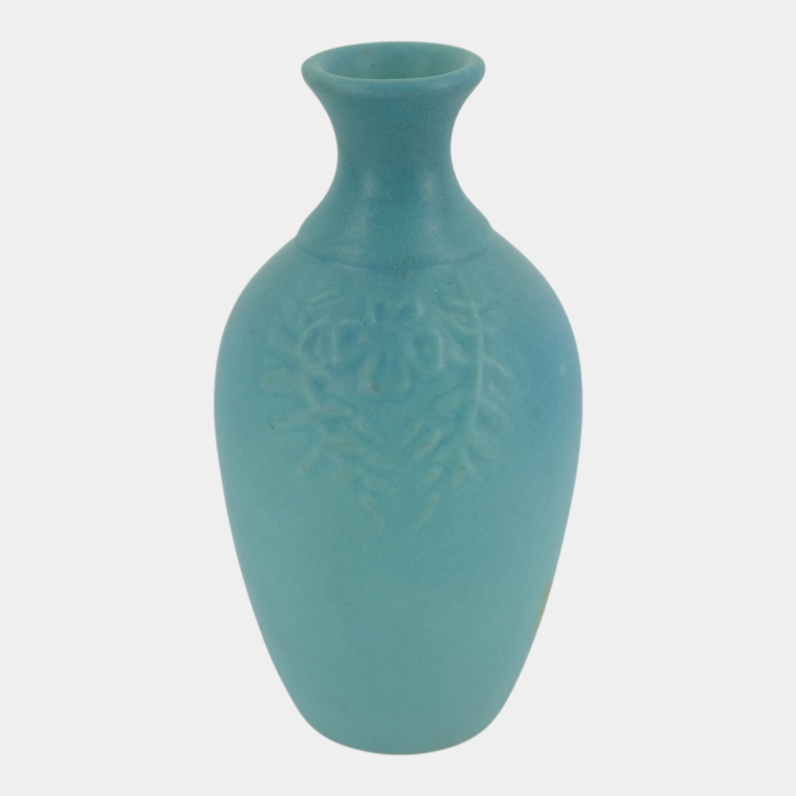 Van Briggle Vintage Ming Blue Matte Floral Relief Arts And Crafts Art Pottery Ceramic Vase: Professional, fast, and affordable in house shipping available for all items. For higher resolution images please visit bid.craftedauctions.com Van Briggle Vintage Ming Blue Matte Floral Relief Arts A