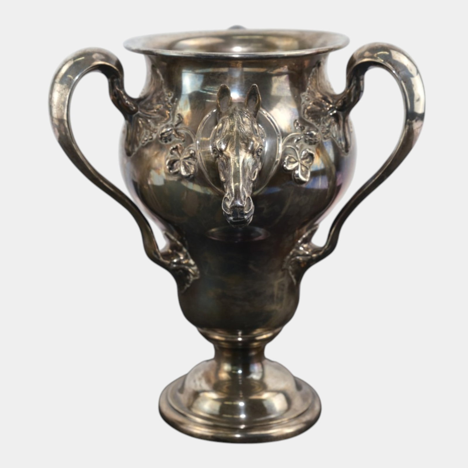 Sterling Silver Large 49oz Equestrian Horse Head Repousse Double Handled Trophy Urn Vase: Professional, fast, and affordable in house shipping available for all items. For higher resolution images please visit bid.craftedauctions.com Sterling Silver Large 49oz Equestrian Horse Head Repouss