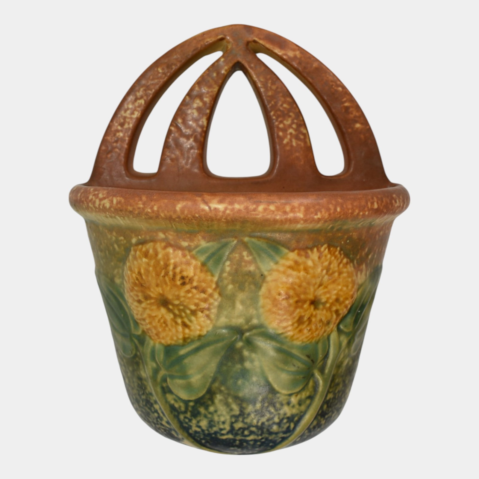 Roseville Sunflower 1930 Vintage Arts and Crafts Pottery Wall Pocket 1265-7: Professional, fast, and affordable in house shipping available for all items. For higher resolution images please visit bid.craftedauctions.com Roseville Sunflower 1930 Vintage Arts and Crafts Pottery